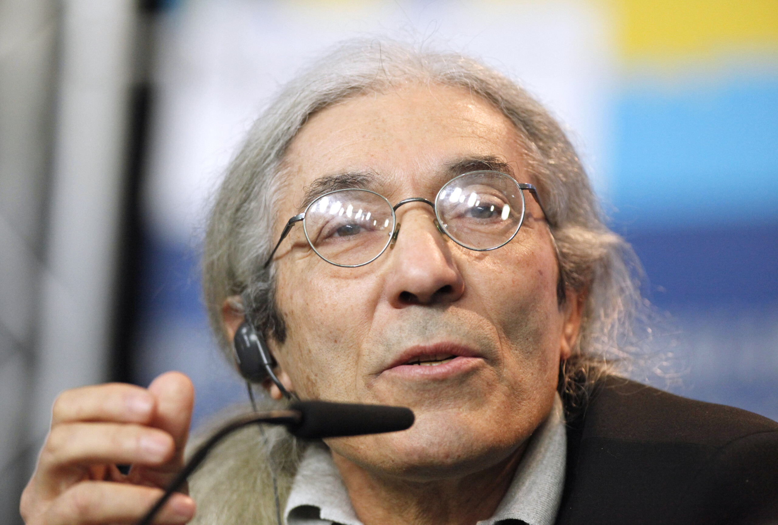 algeria president grants pardon to writer boualem sansal scaled