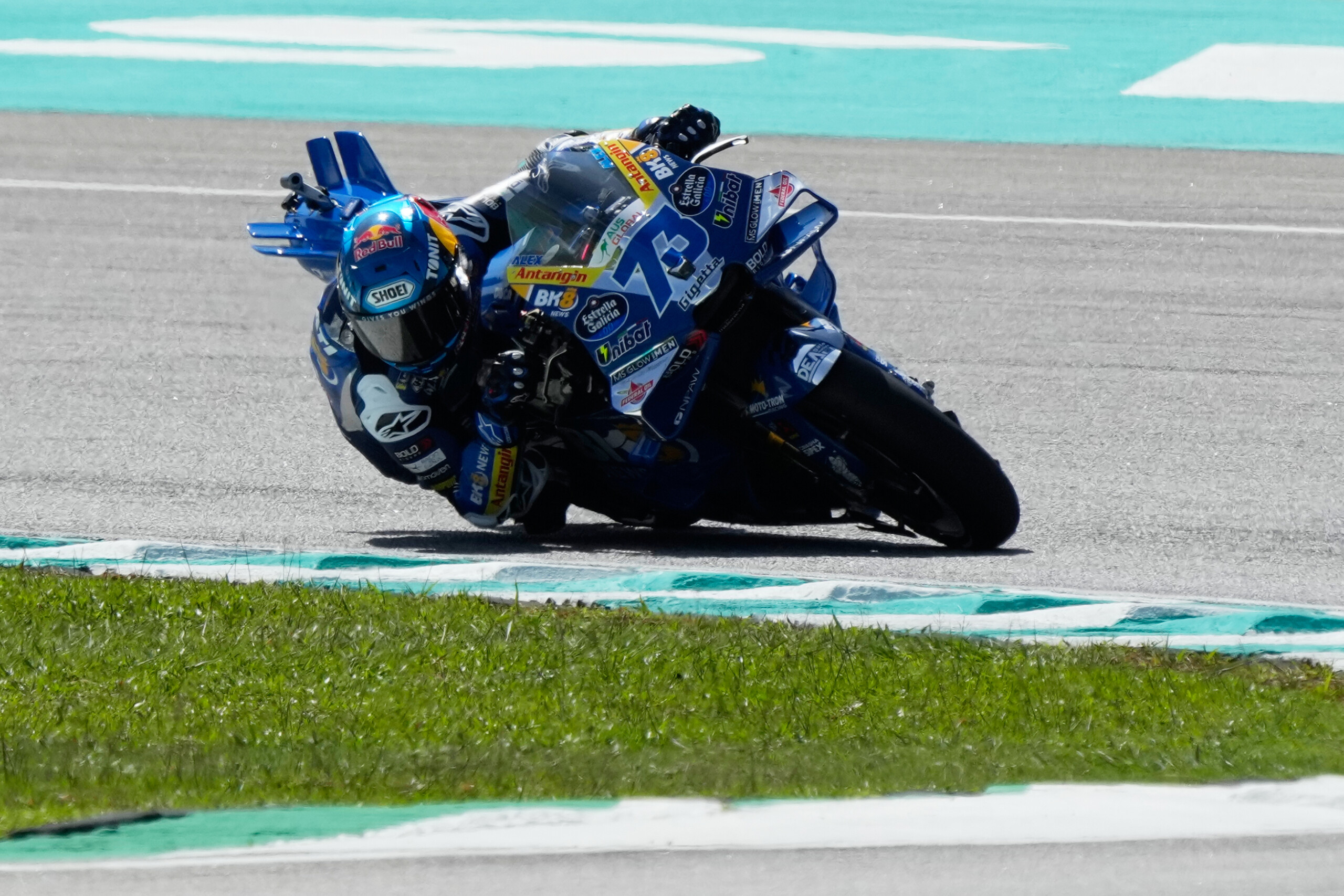 MotoGP: Alex Marquez wins Sprint in Valencia, Di Giannantonio finishes third 1 motogp alex marquez wins sprint in valencia di giannantonio finishes third scaled