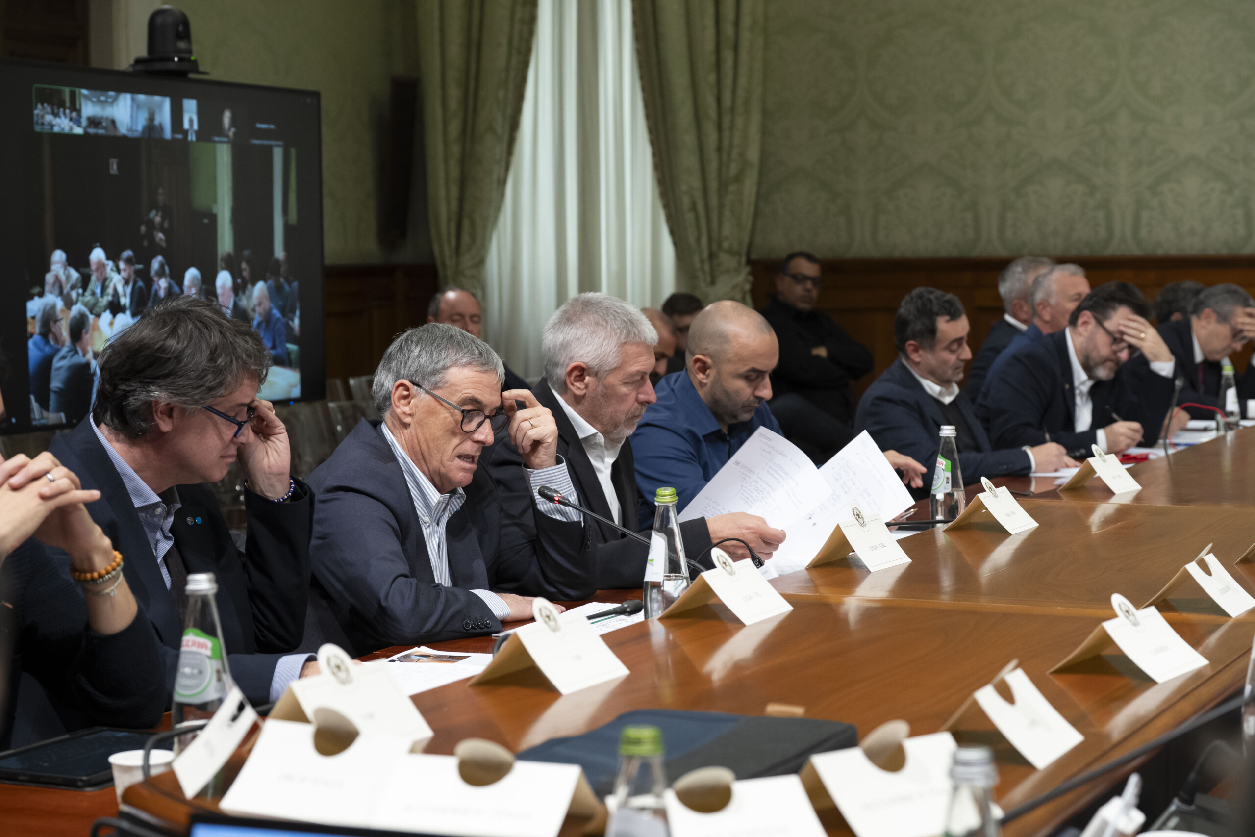 Former Ilva, Cabinet meeting at 5 p.m.: agenda includes decree for operational continuity of plants 1 former ilva cabinet meeting at 5 p m agenda includes decree for operational continuity of plants scaled