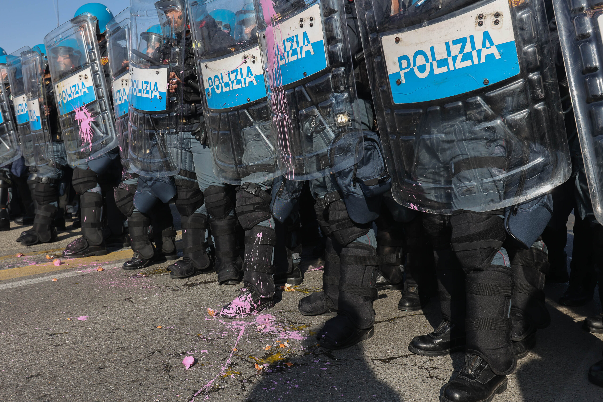 Basketball: pro-Palestine protest before Virtus-Maccabi, unrest in downtown Bologna 1 basketball pro palestine protest before virtus maccabi unrest in downtown bologna scaled