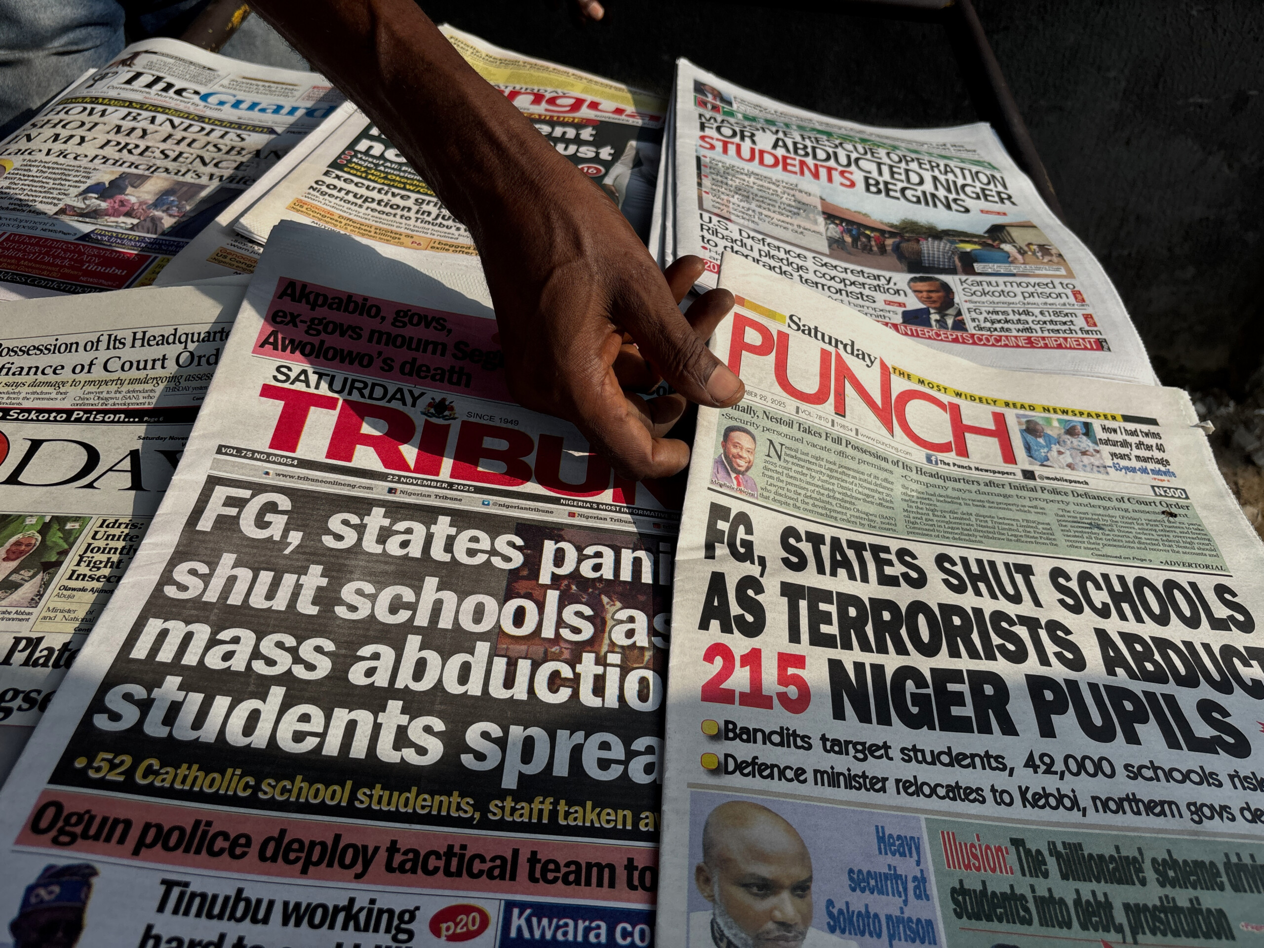 Nigeria, 50 of the kidnapped students have escaped 1 nigeria 50 of the kidnapped students have escaped scaled