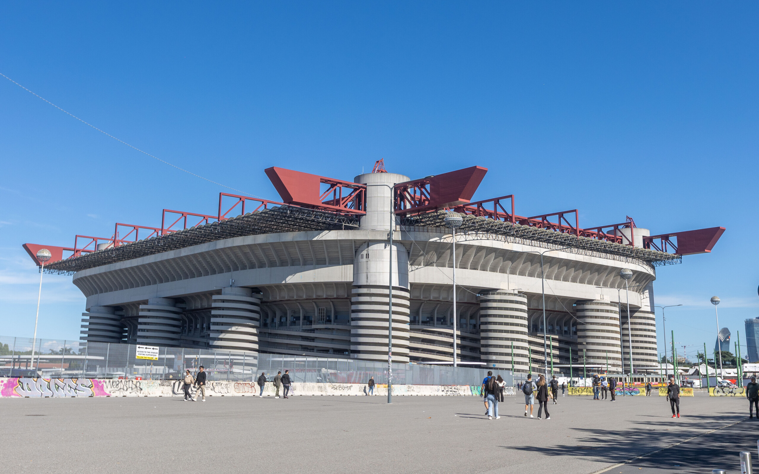 milan stadium la russa with a centre right council san siro can stay scaled