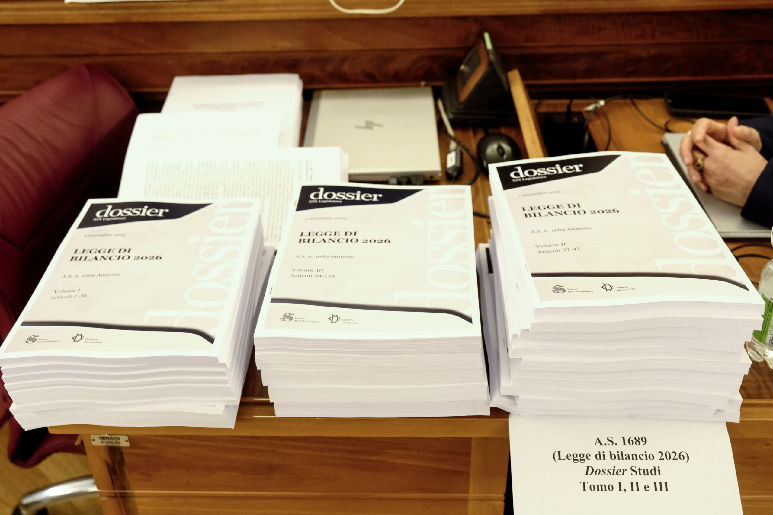Budget: 105 amendments inadmissible, 87 because they are not covered 1 budget 105 amendments inadmissible 87 because they are not covered scaled