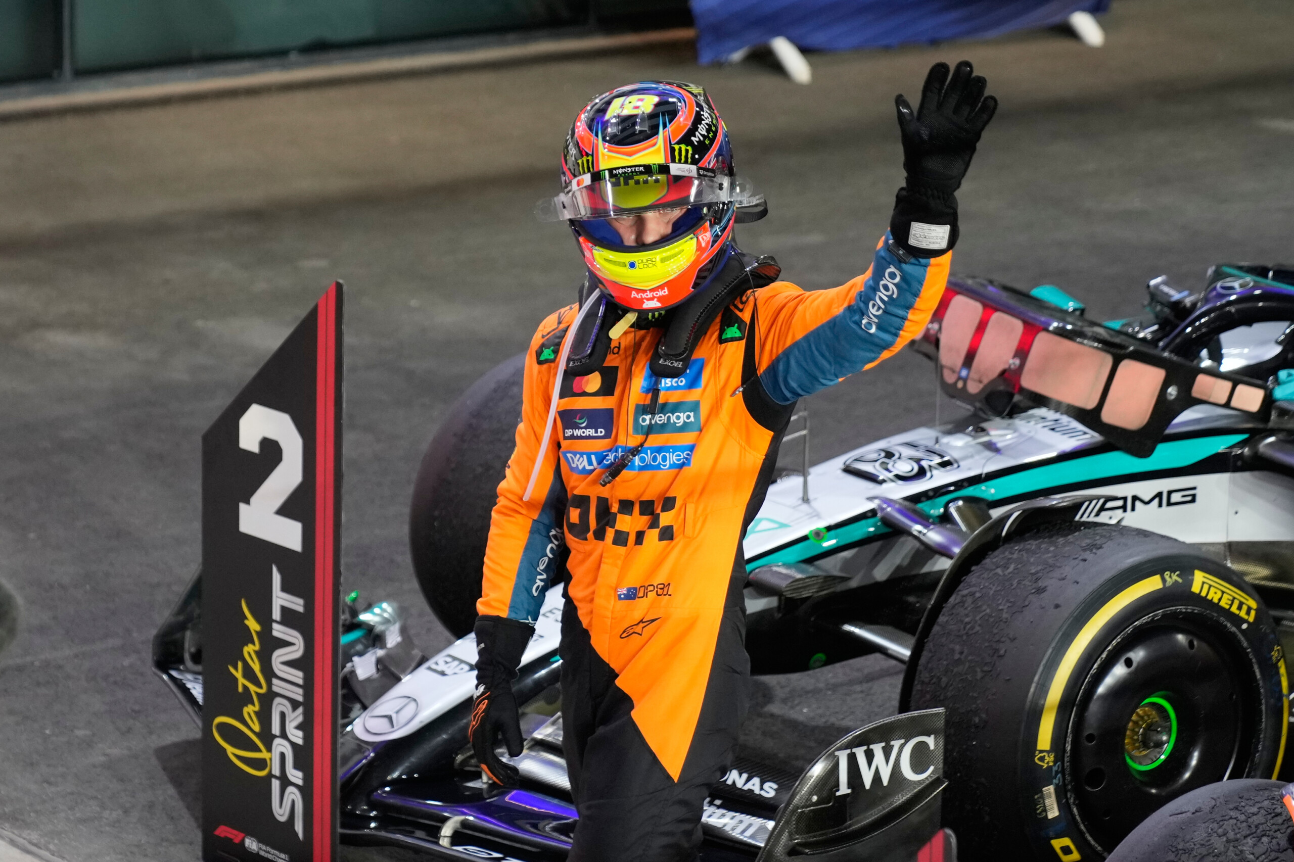 f1 qatar grand prix piastri takes pole ahead of norris verstappen third scaled