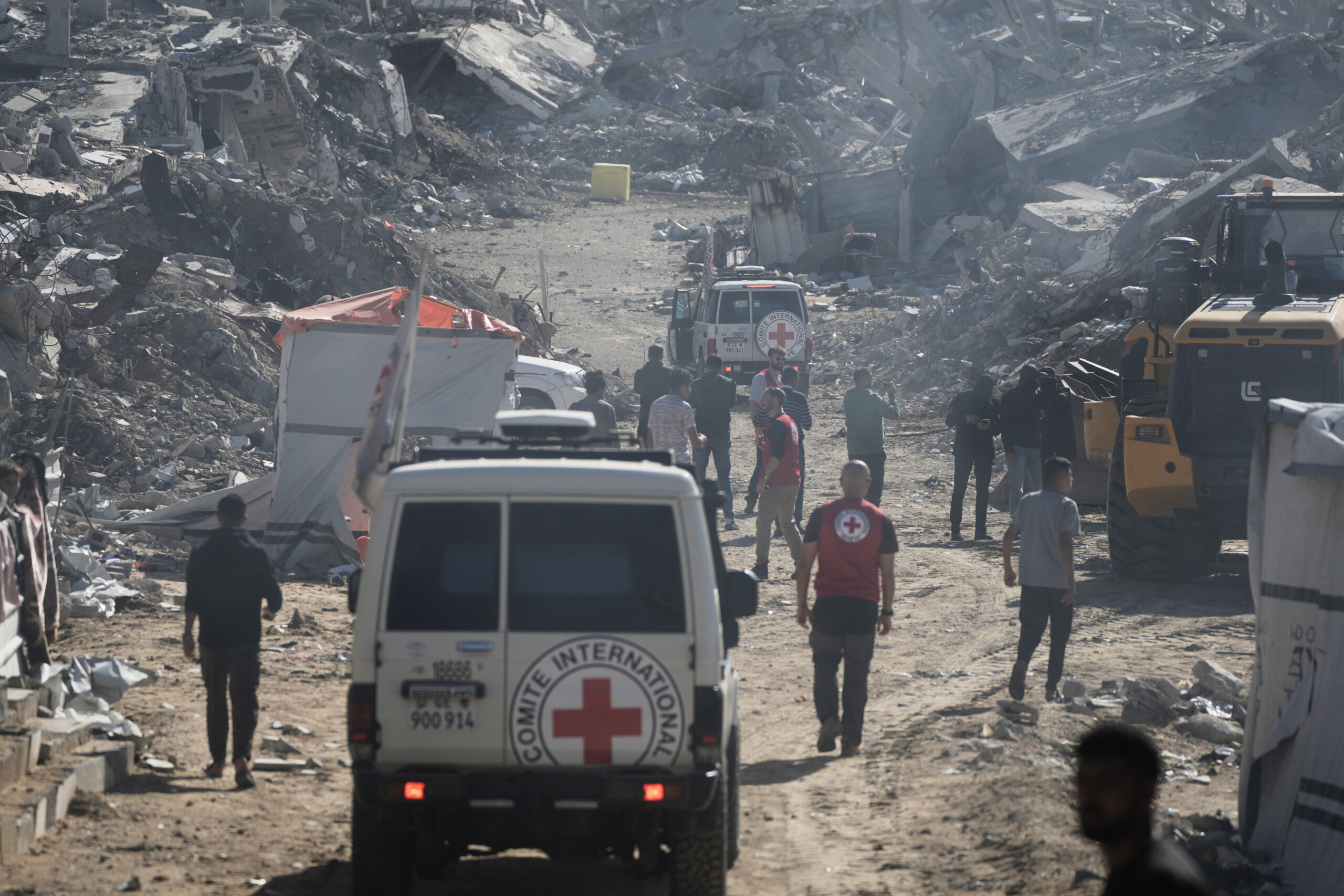 israel remains handed over yesterday by hamas are not of hostages scaled