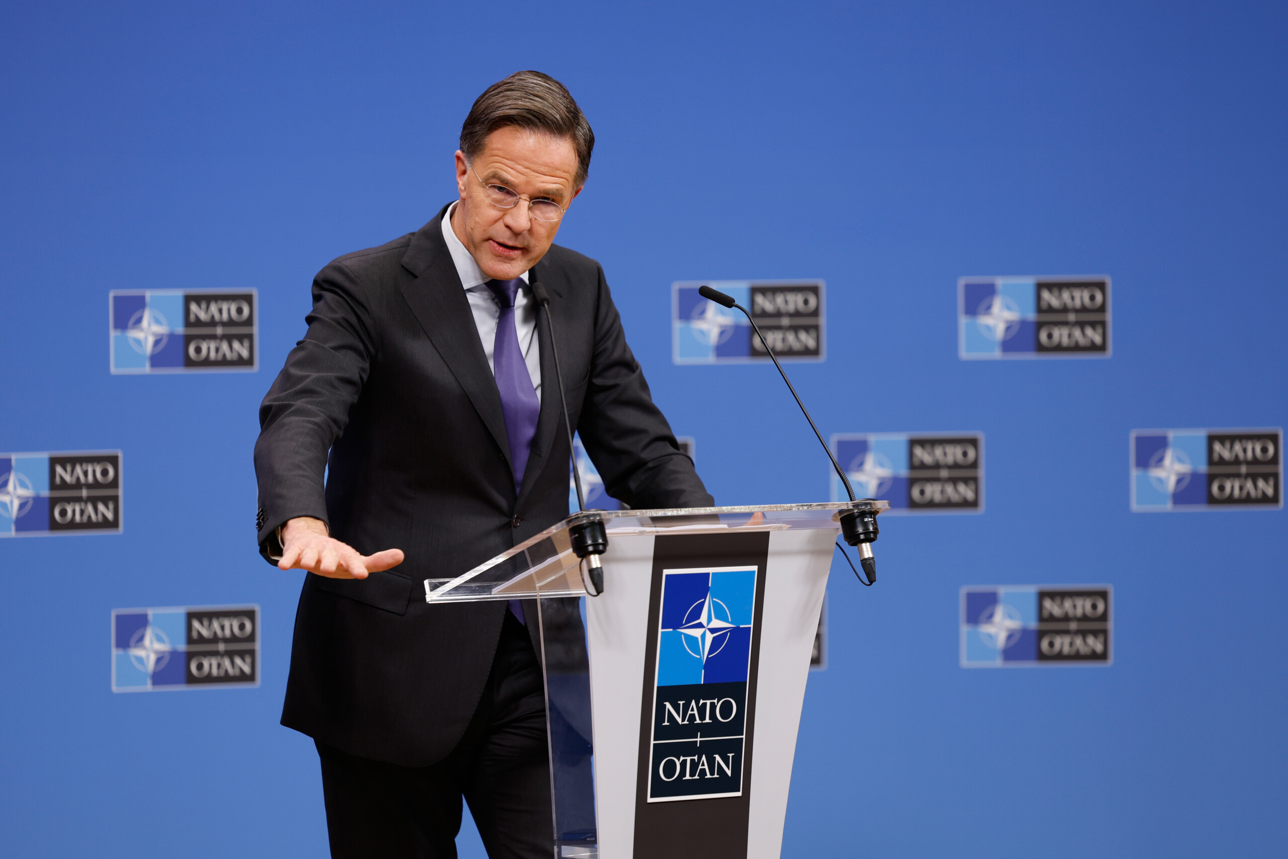 ukraine rutte only a handful of allies outside us arms purchases scaled