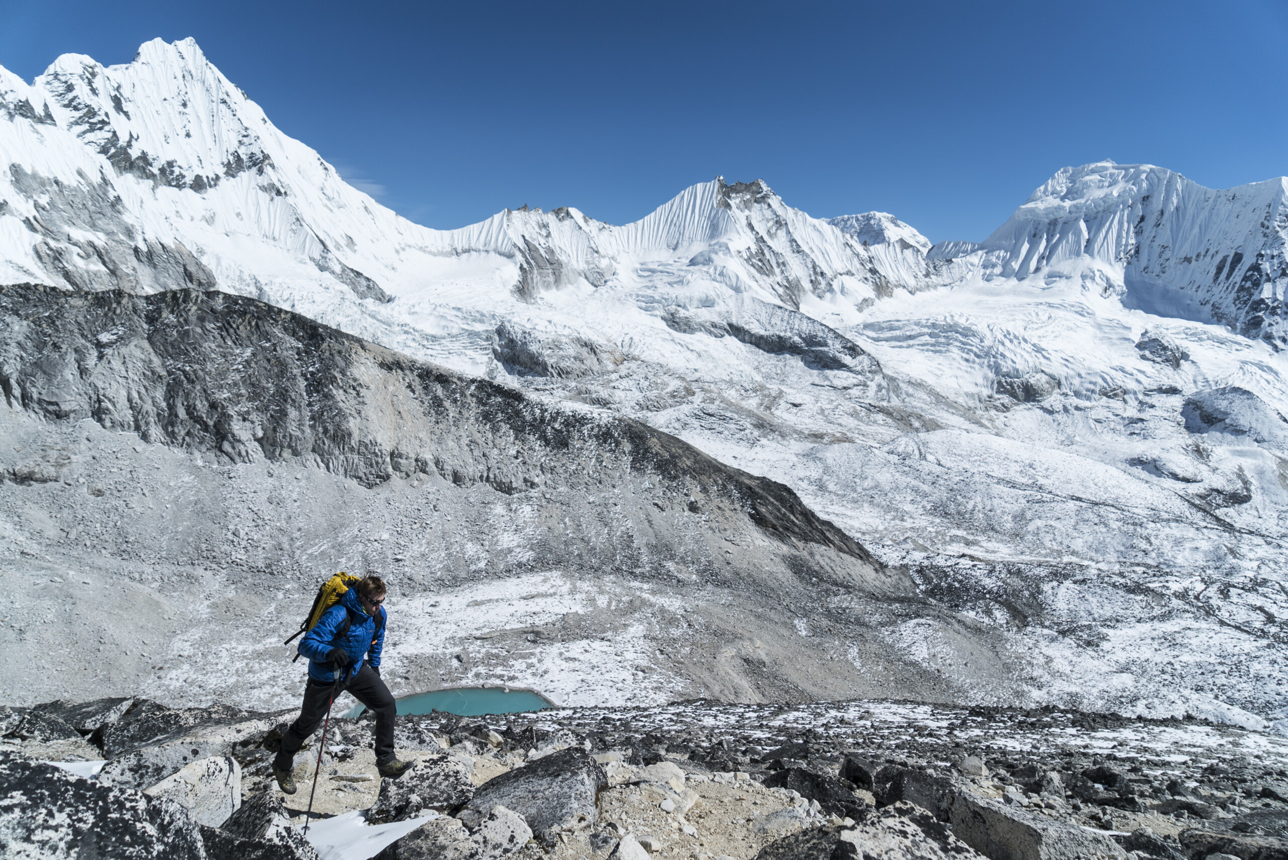 valtellina helicopter crash among the injured is maurizio folini the himalayan pilot scaled