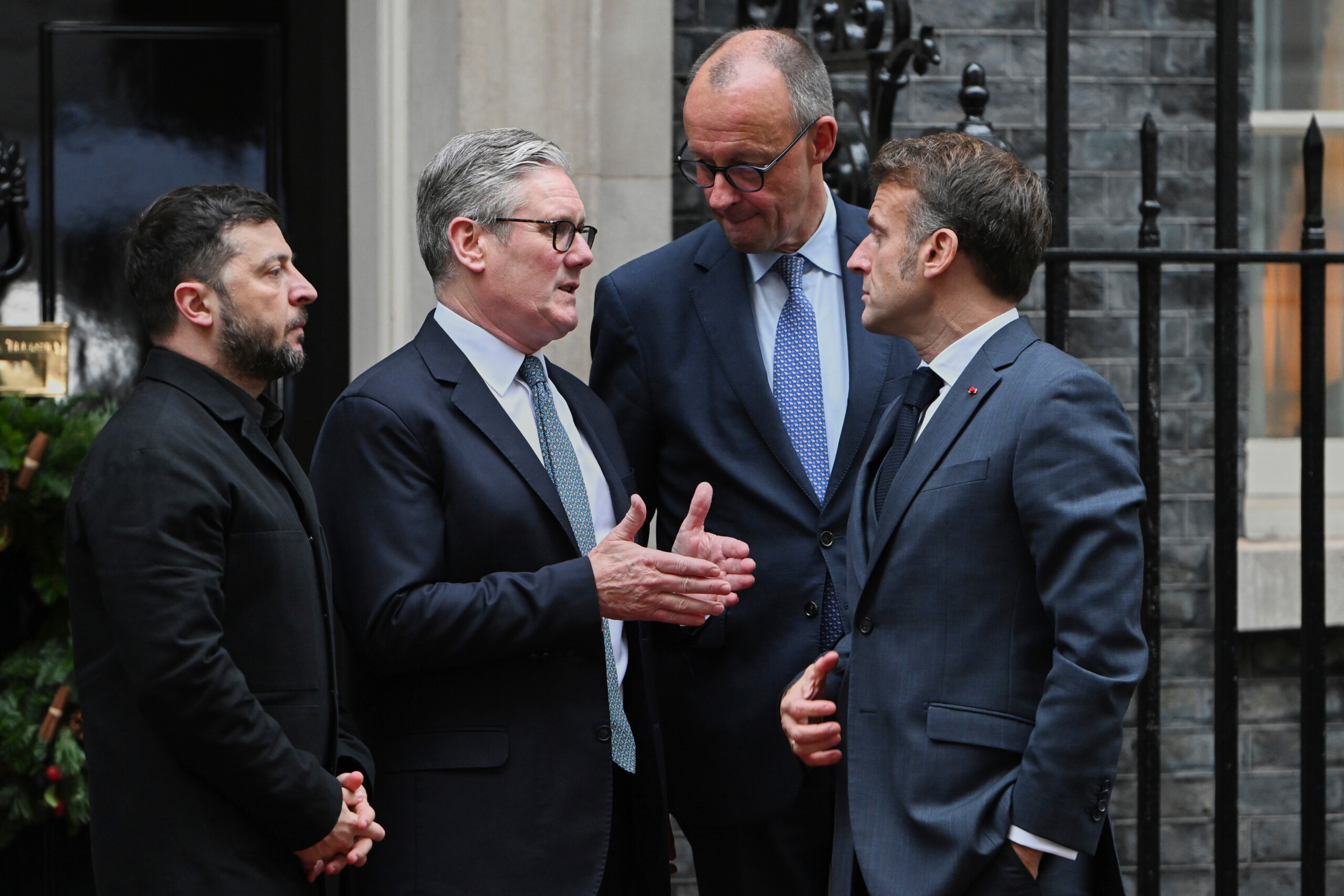 Ukraine: Zelensky and London have adopted a common position on security guarantees 1 ukraine zelensky and london have adopted a common position on security guarantees scaled