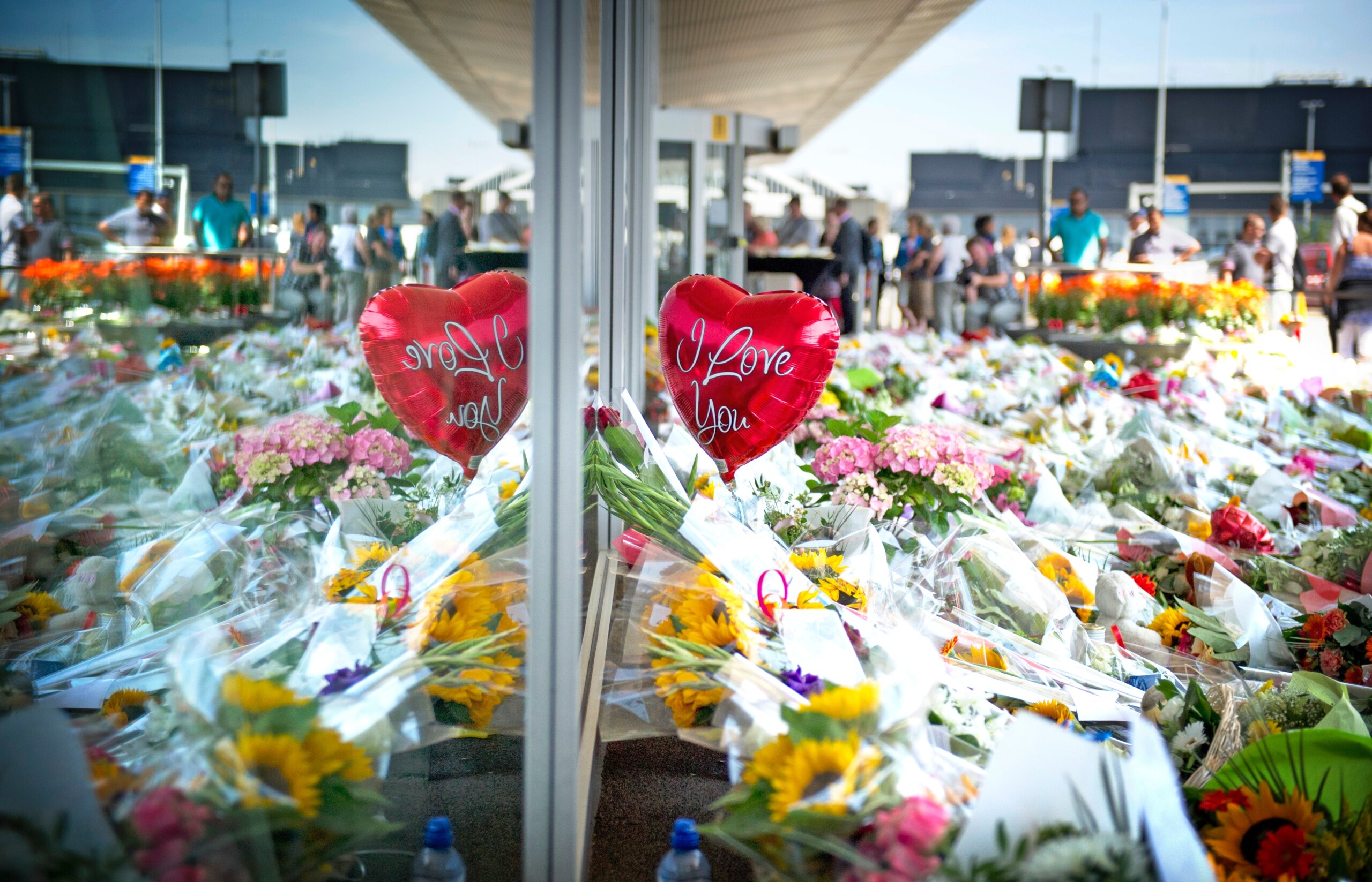 China, Malaysian Airlines will compensate families of the flight victims 1 china malaysian airlines will compensate families of the flight victims scaled