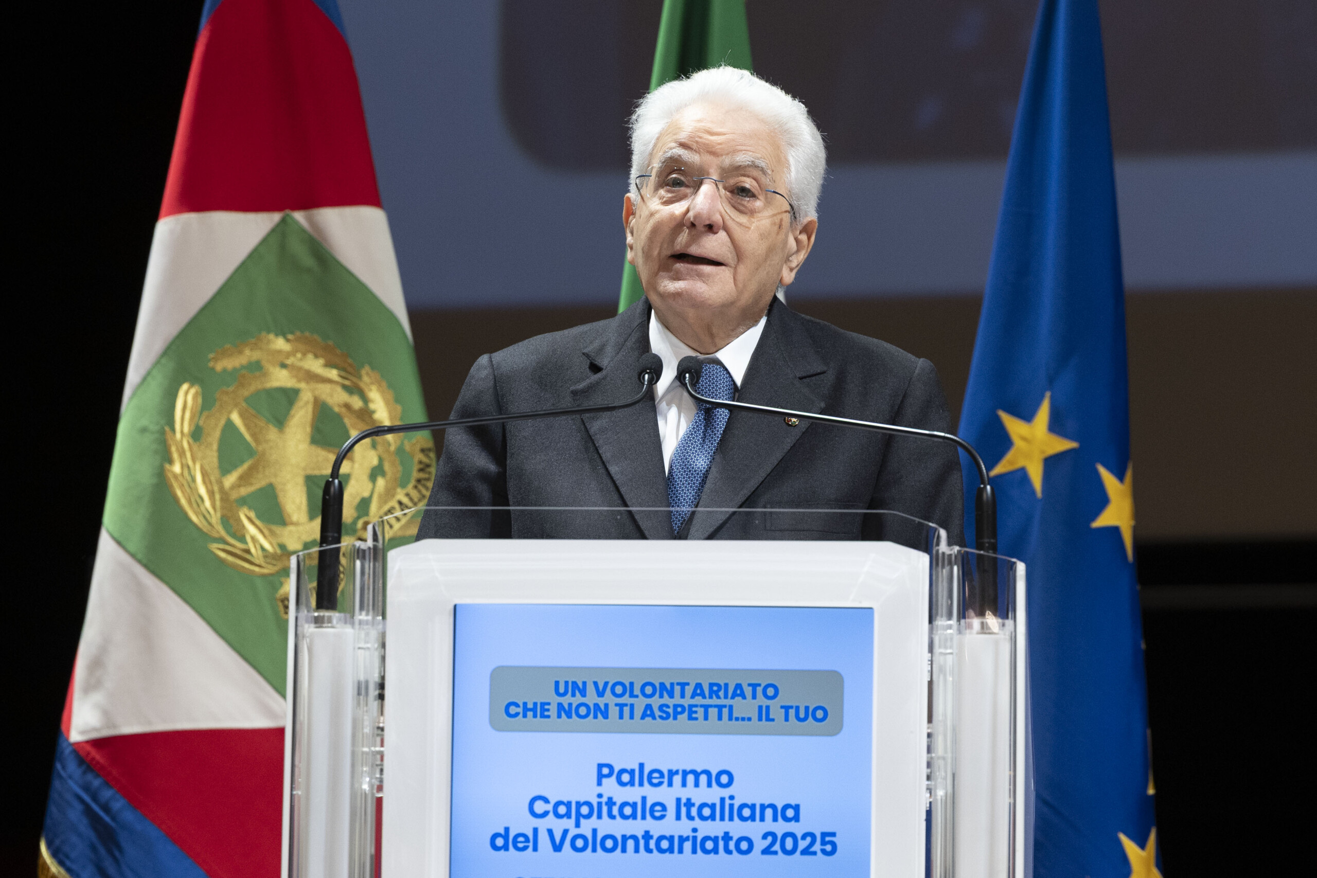Labour, Mattarella: "Wages and incomes must be in line with the expectations of the Constitution" 1 labour mattarella wages and incomes must be in line with the expectations of the constitution scaled