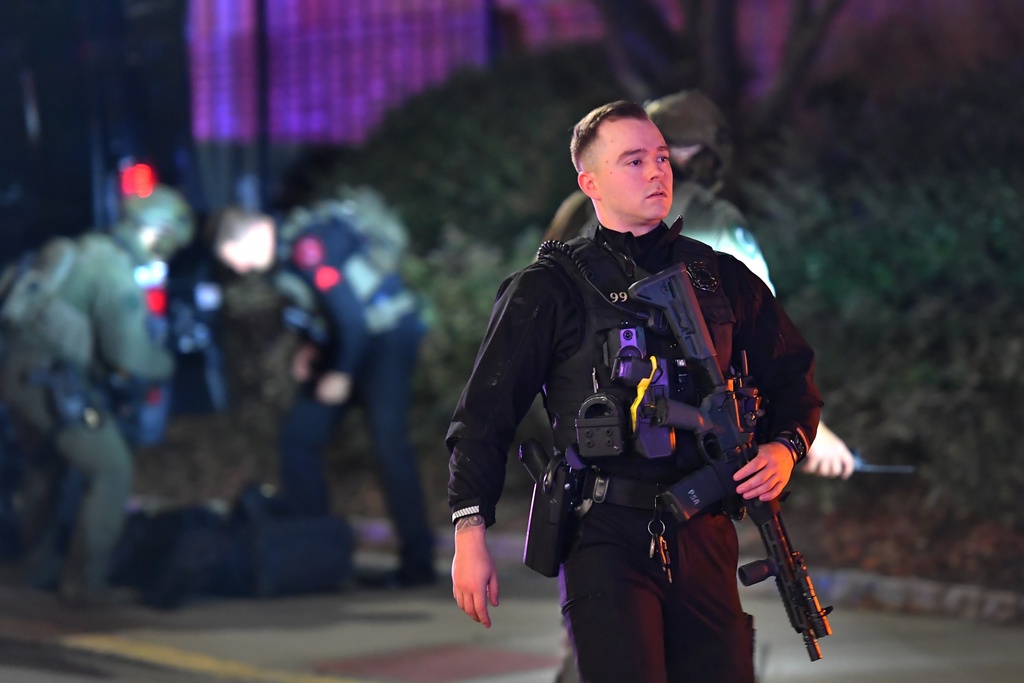 USA, shooting at Brown University: 2 dead and 9 wounded 1 usa shooting at brown university 2 dead and 9 wounded