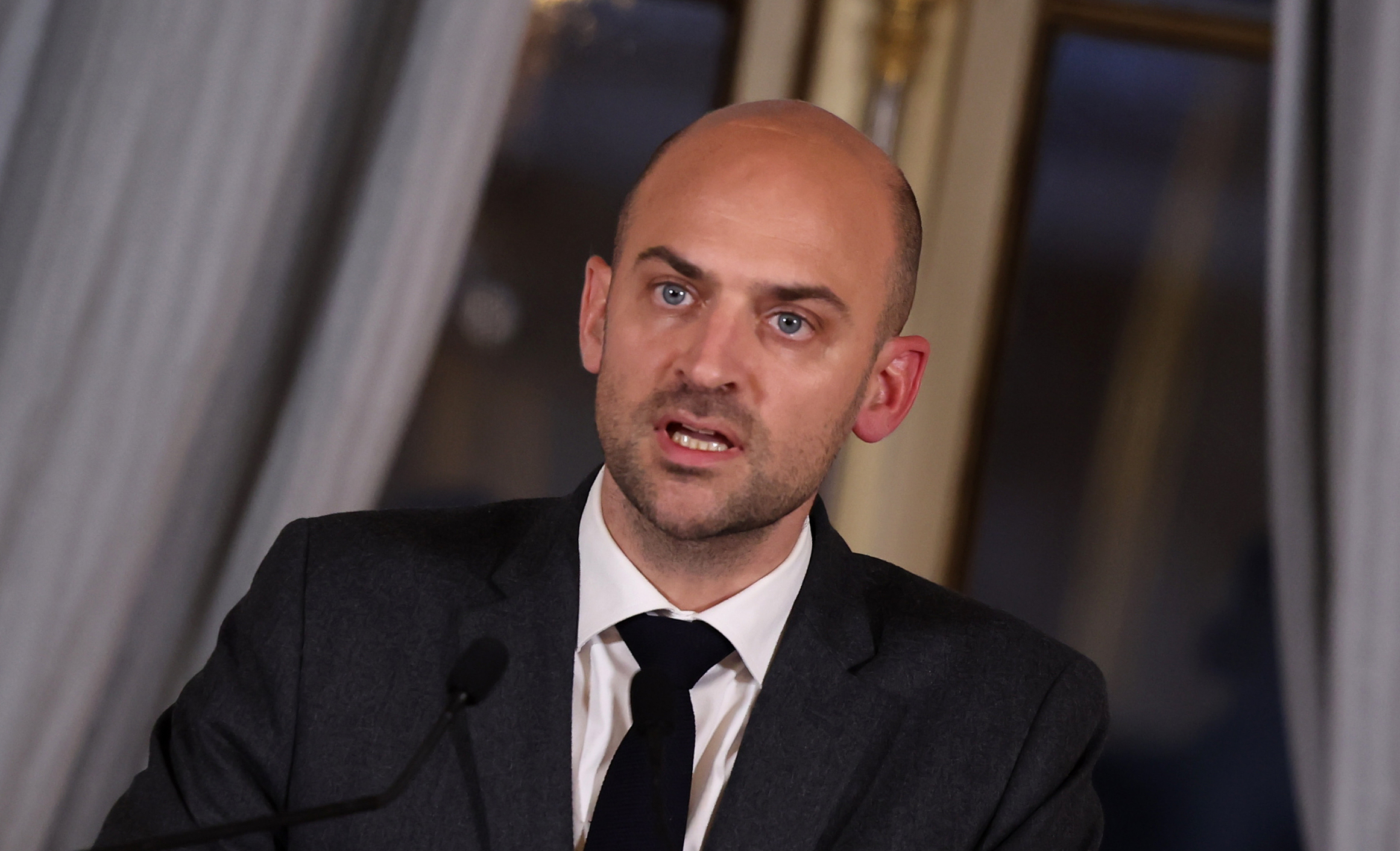 venezuela france us operation violates international law