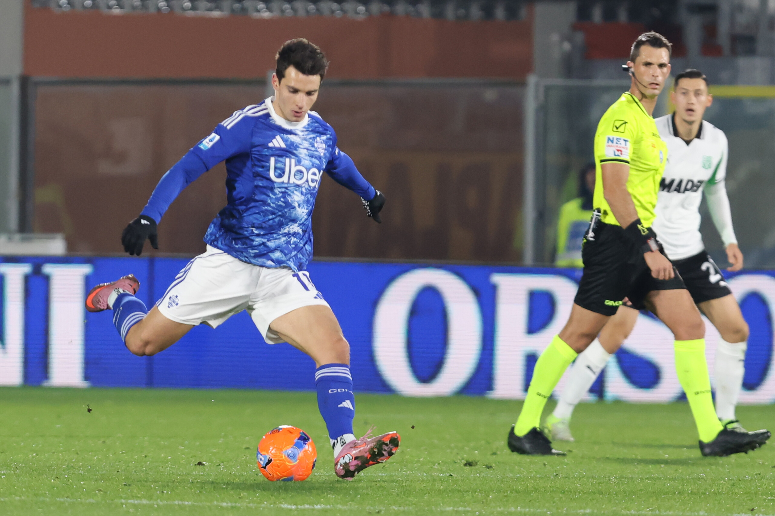 football serie a pisa como 0 3 larians in fourth place scaled