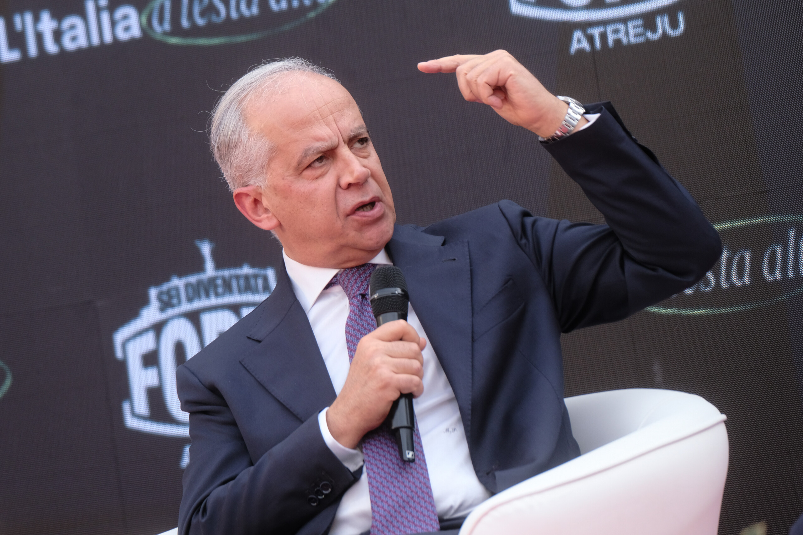 migrants piantedosi government has reduced arrivals and increased repatriations scaled