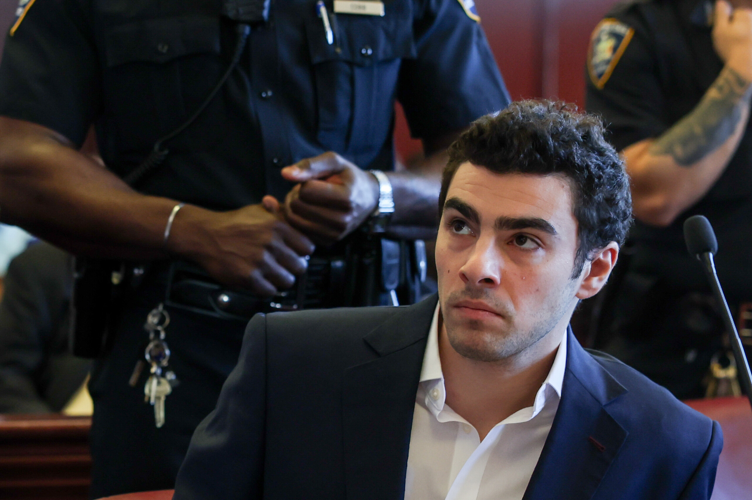 USA: Mangione trial to begin on September 8 1 usa mangione trial to begin on september 8 scaled