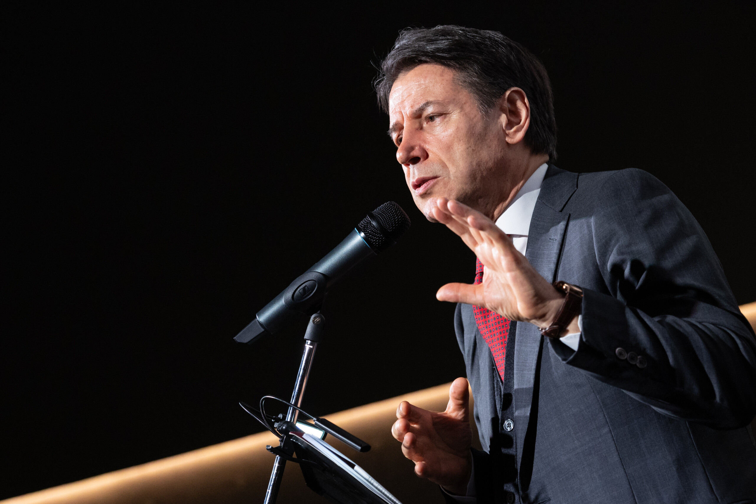 defence conte trumps remarks on afghanistan are chilling and meloni remains silent scaled