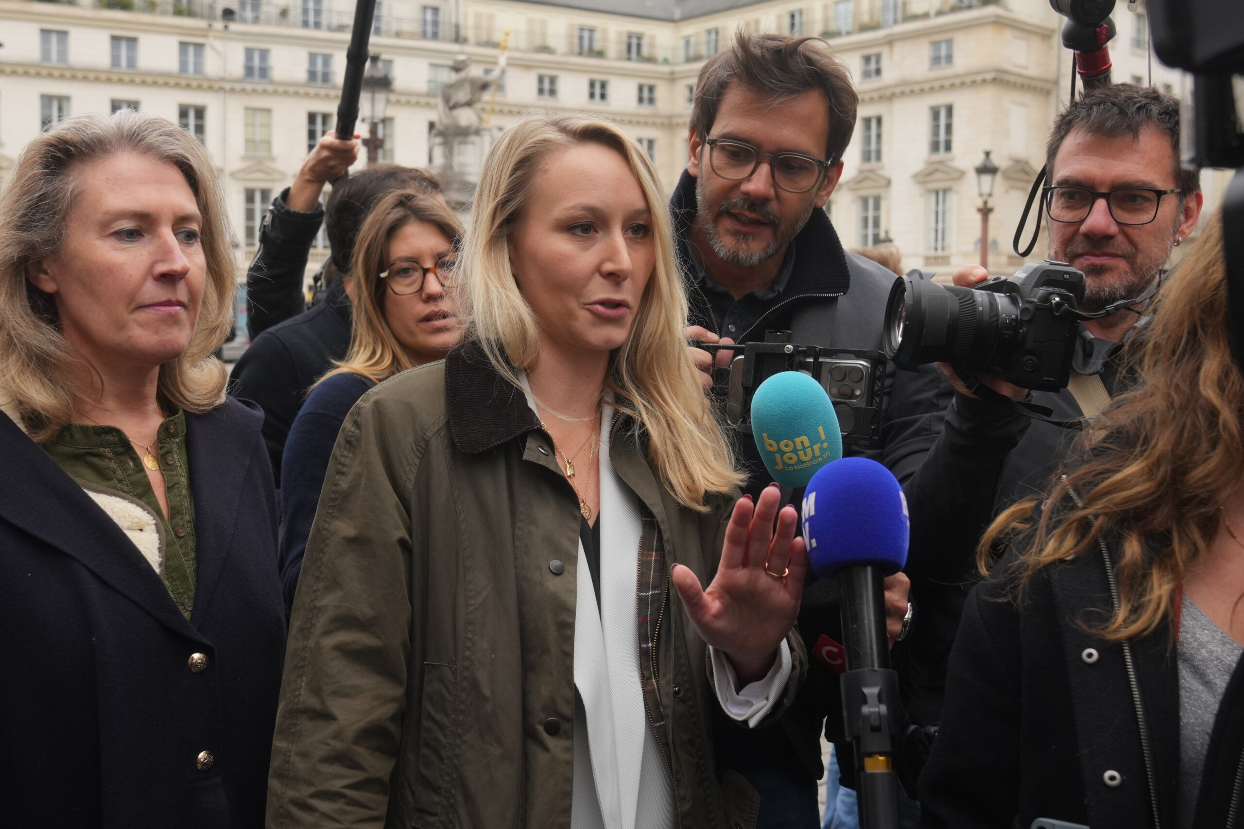 marion marechal minneapolis killings were unfortunate accidents scaled