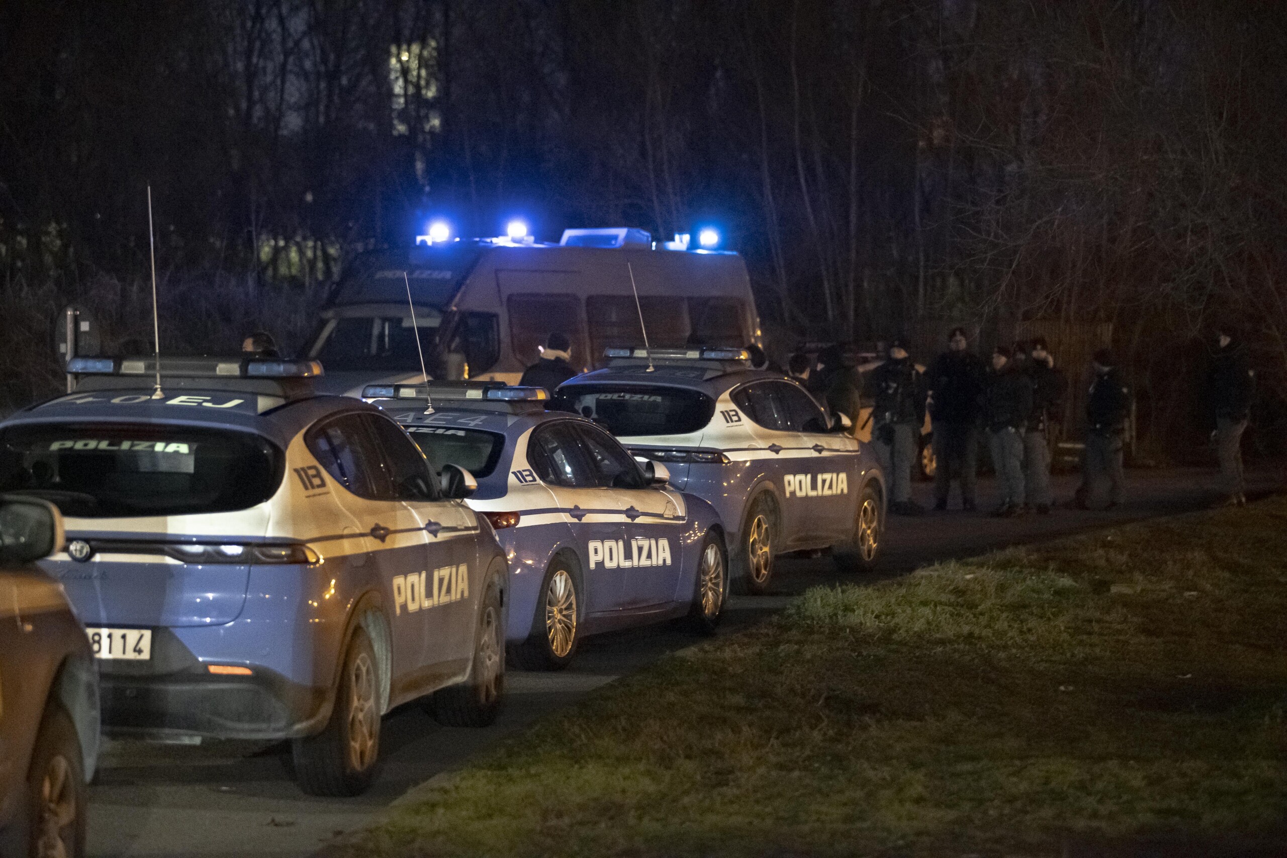 milan police officer to prosecutor i aimed at the silhouette autopsy ordered scaled