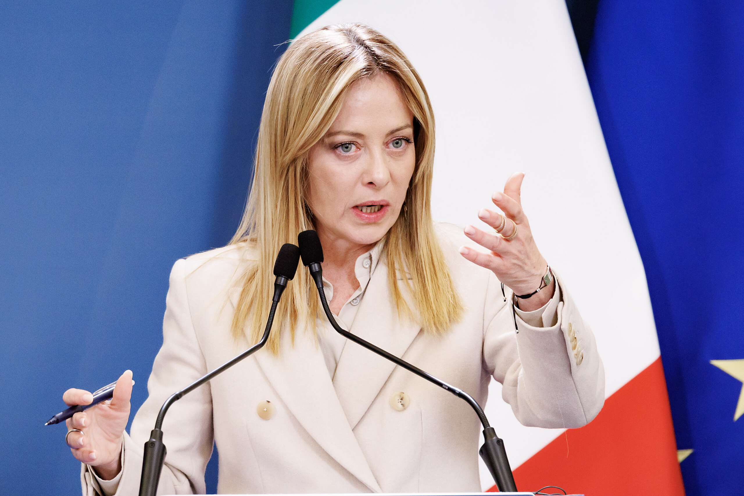 security meloni arrives at palazzo chigi to chair meeting on new regulations scaled