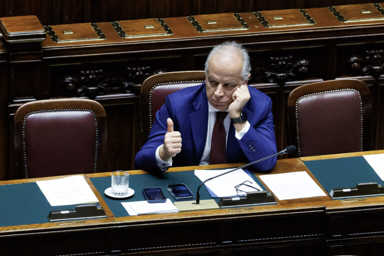 askatasuna senate approves majority resolution with 88 votes in favour and 56 against