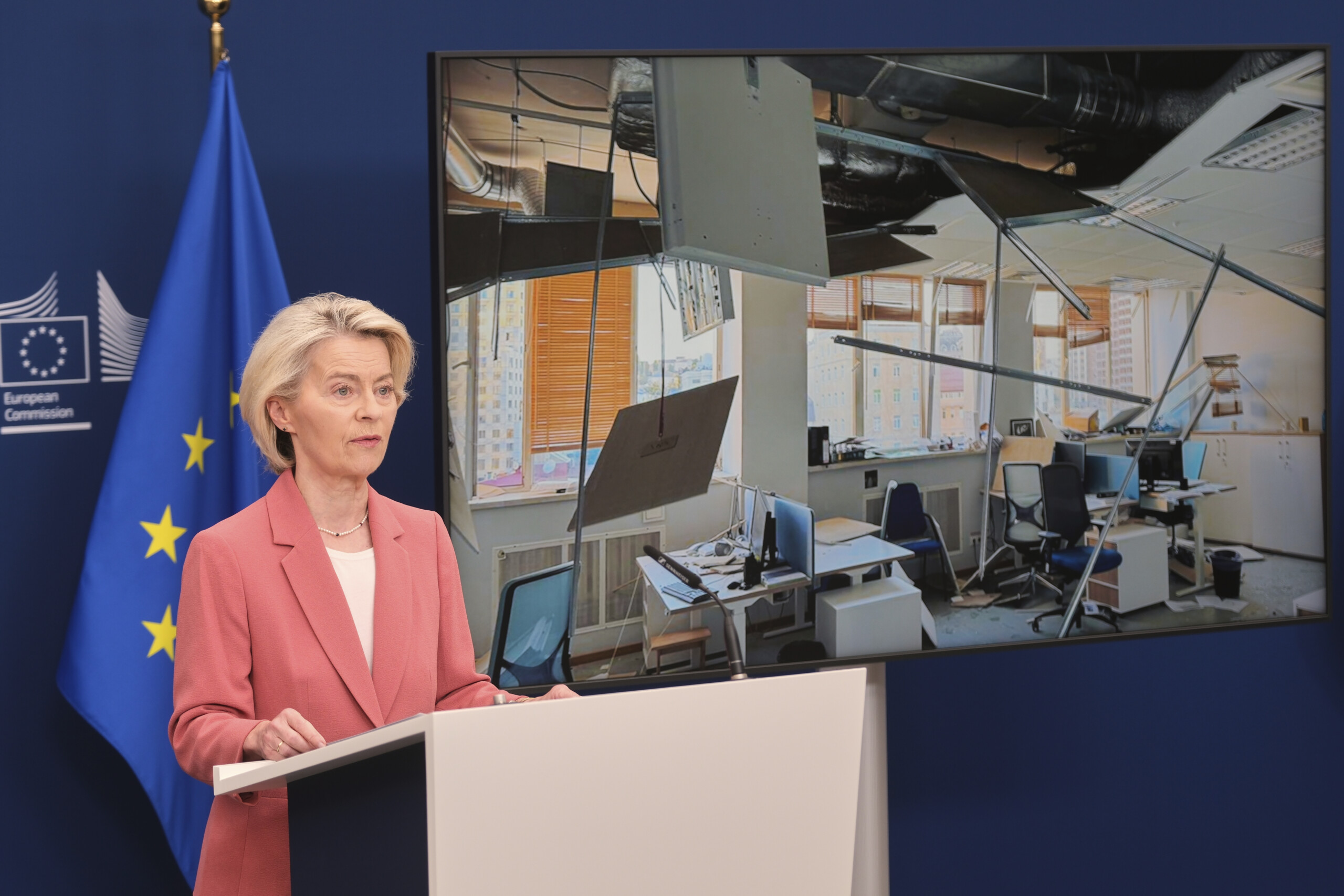 ukraine eu presents 20th package of sanctions against russia scaled