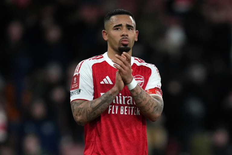 arsenal also advances in the fa cup beating wigan 4 0