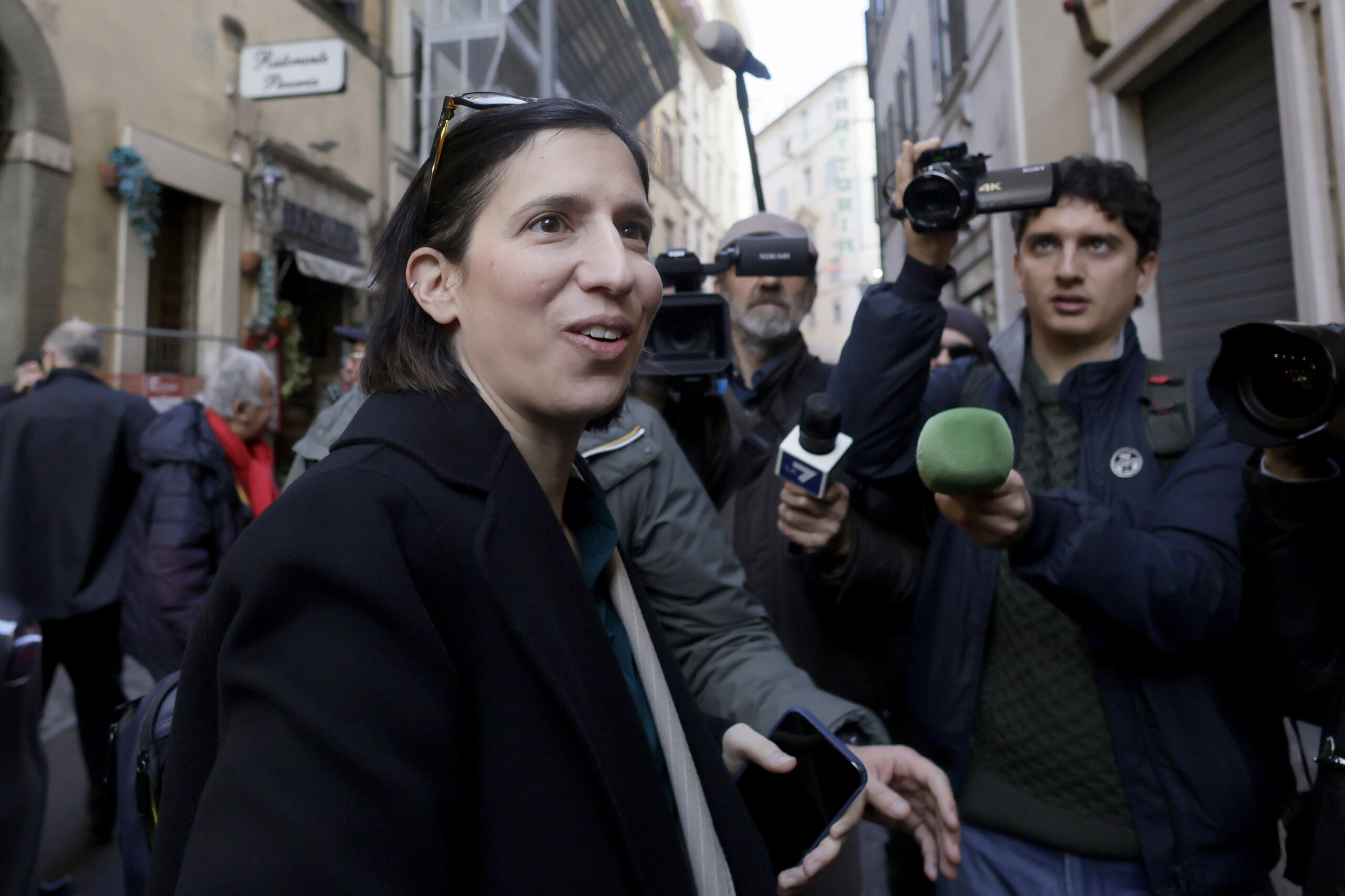 gaza schlein with board prime minister meloni is trying to circumvent the constitution scaled