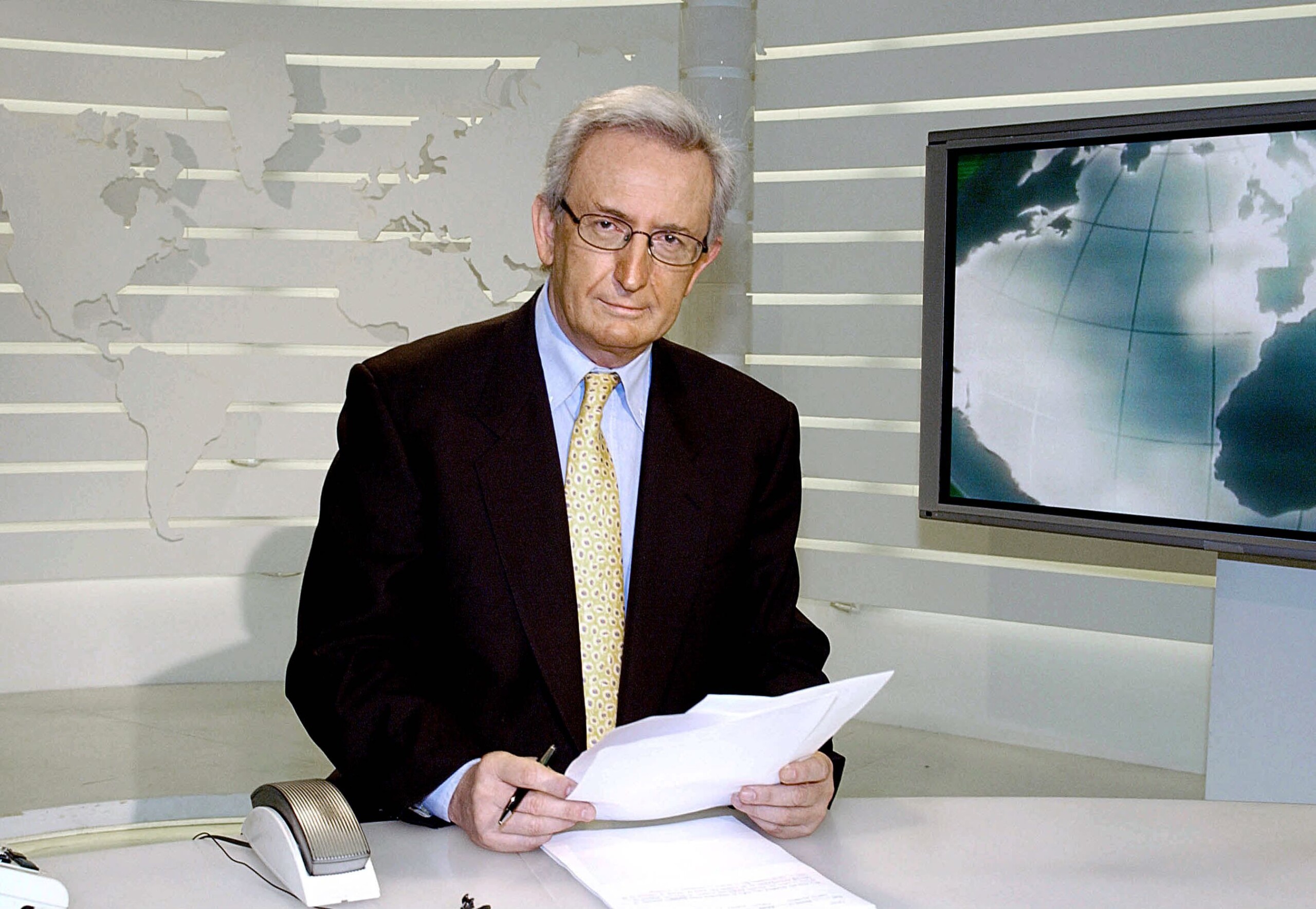 mimmo liguoro historic face of rai news programmes dies at 84 scaled