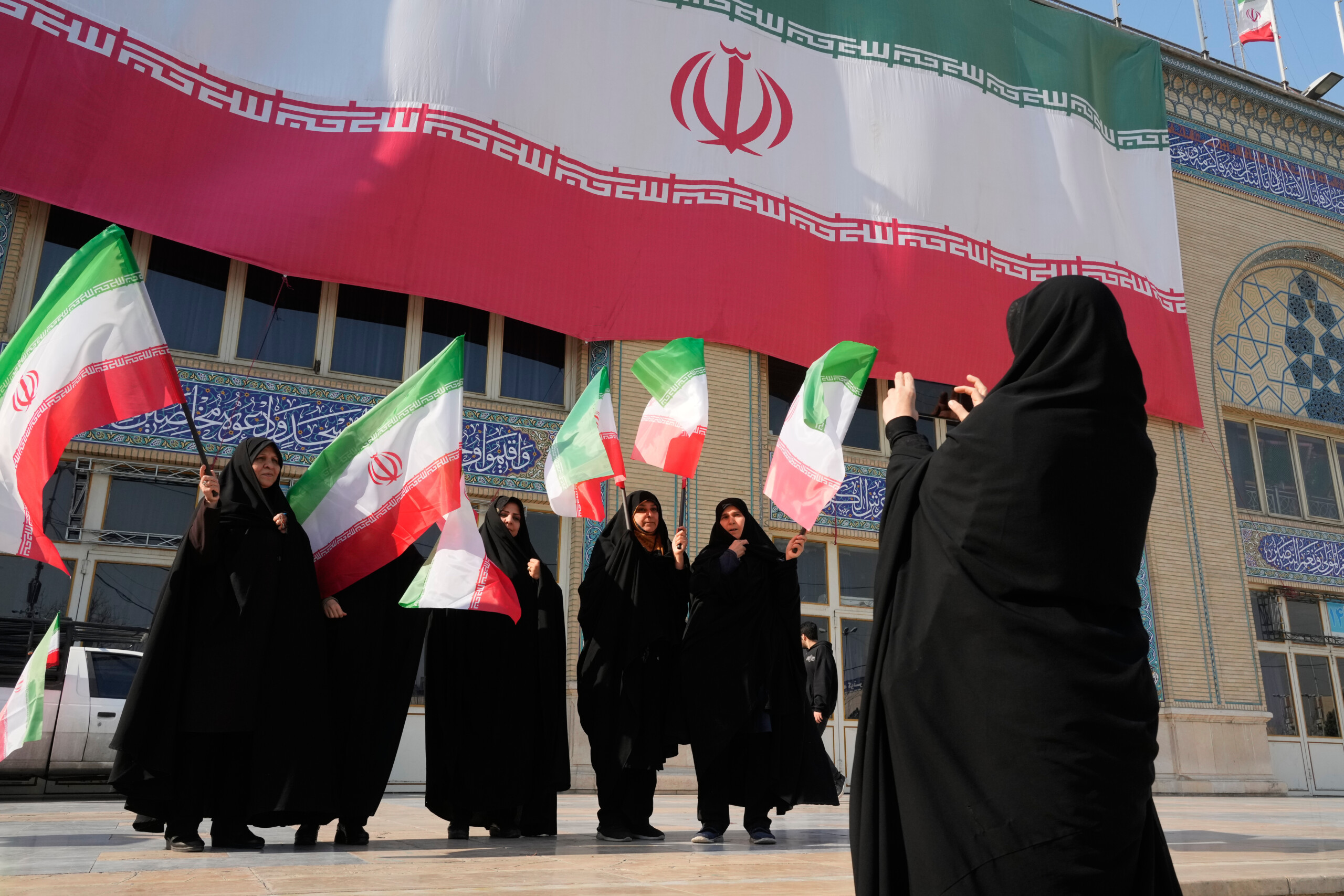 Iran: media reports third day of university student protests 1 iran media reports third day of university student protests scaled