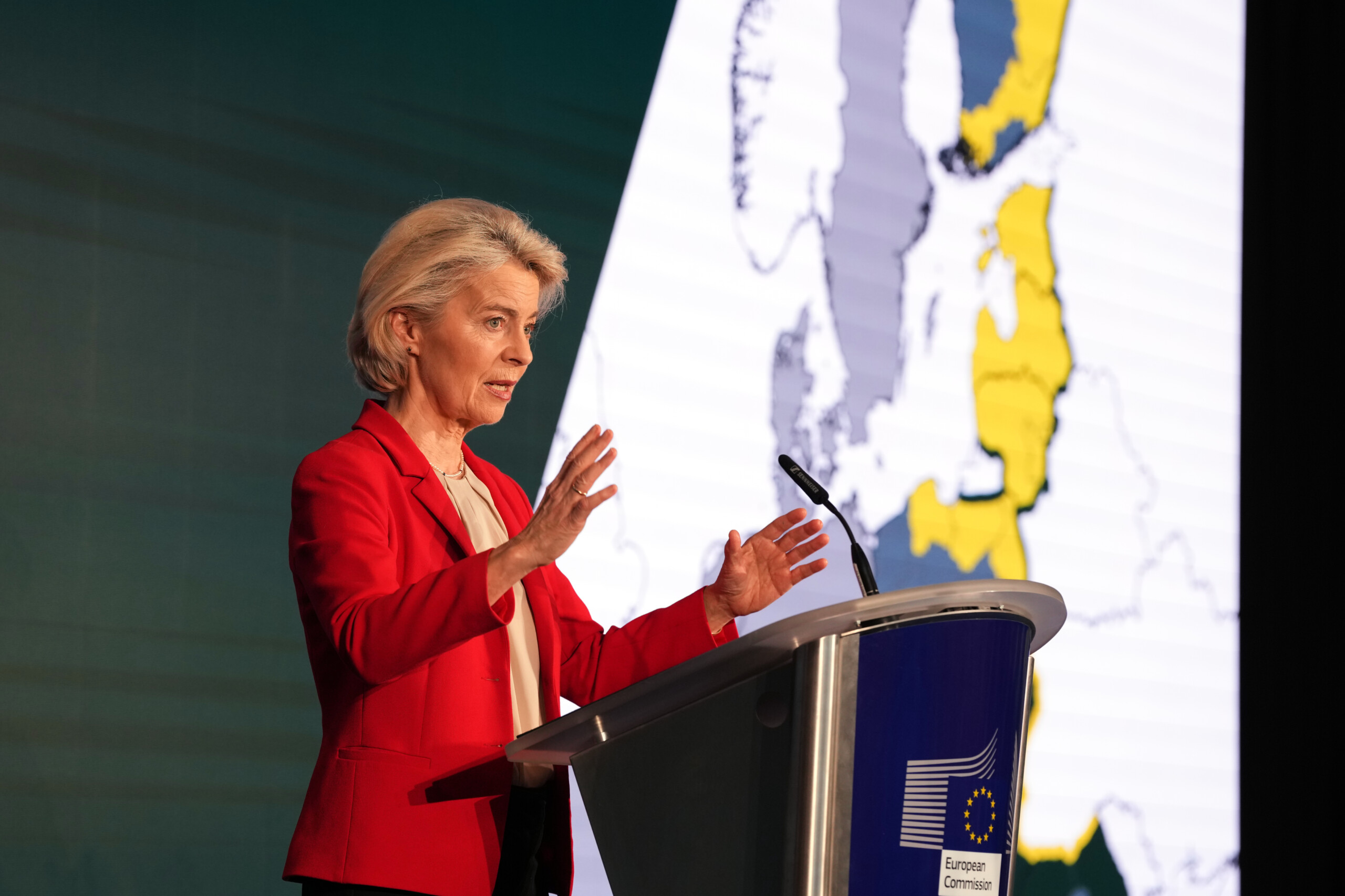 iran von der leyen the only lasting solution is a diplomatic one scaled