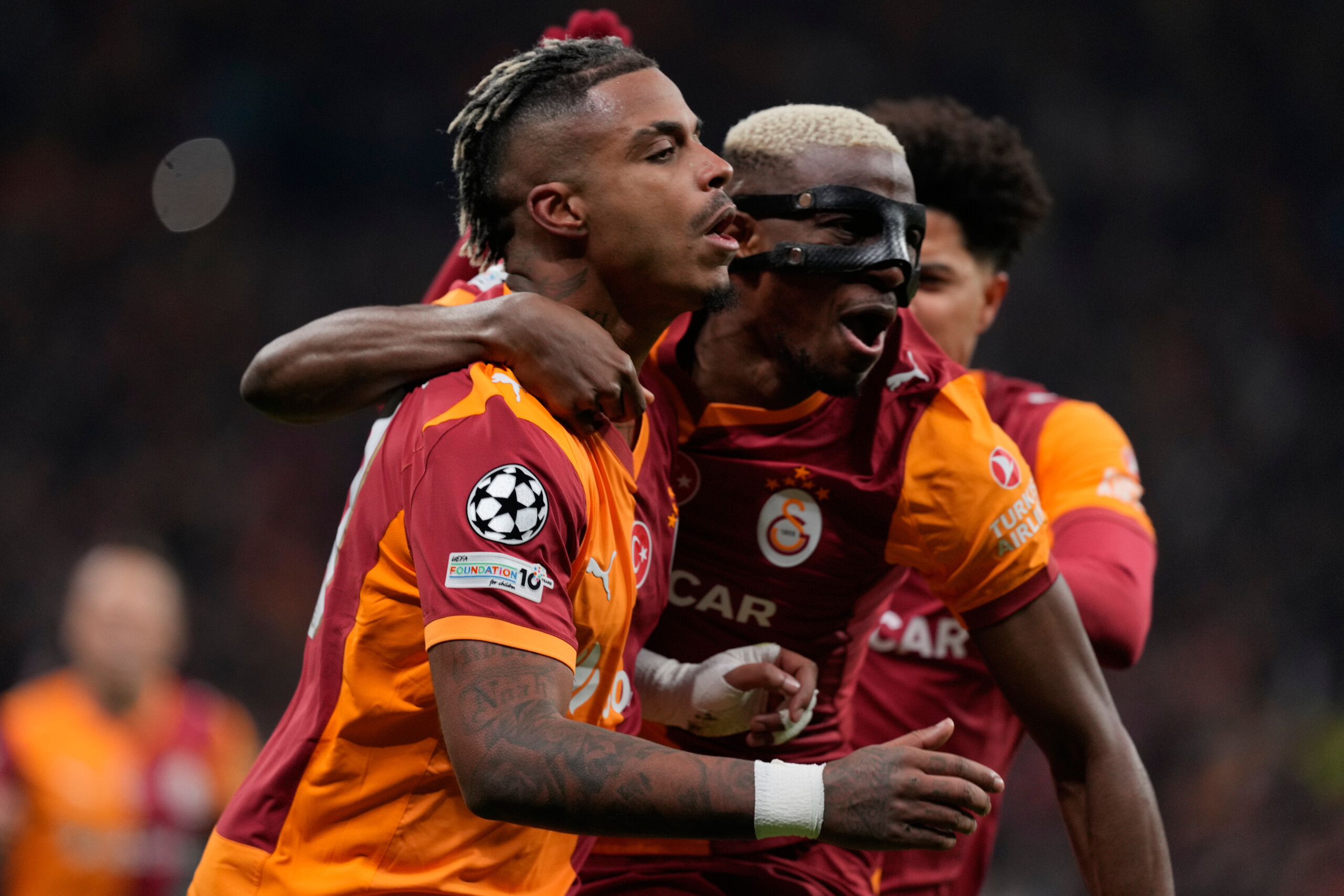 champions league galatasaray defeats liverpool 1 0 former juventus player lemina scores the winning goal scaled