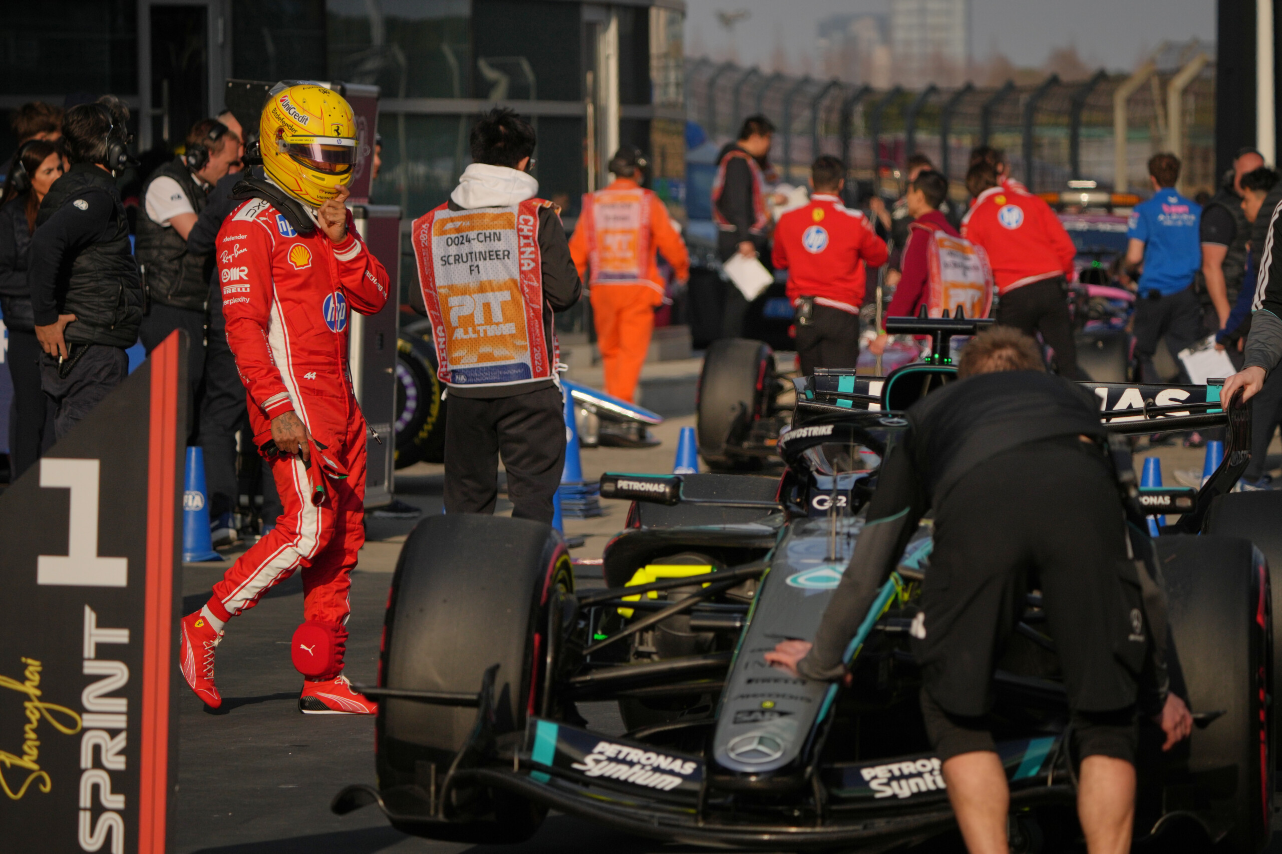 f1 media bahrain grand prix and saudi arabian grand prix cancelled due to war in iran scaled