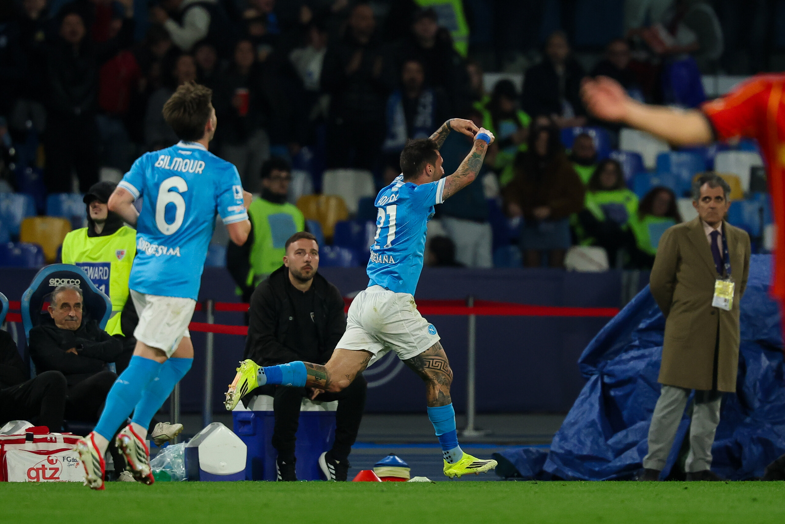 hojlund and politano turn the game around against lecce as napoli win 2 1 scaled