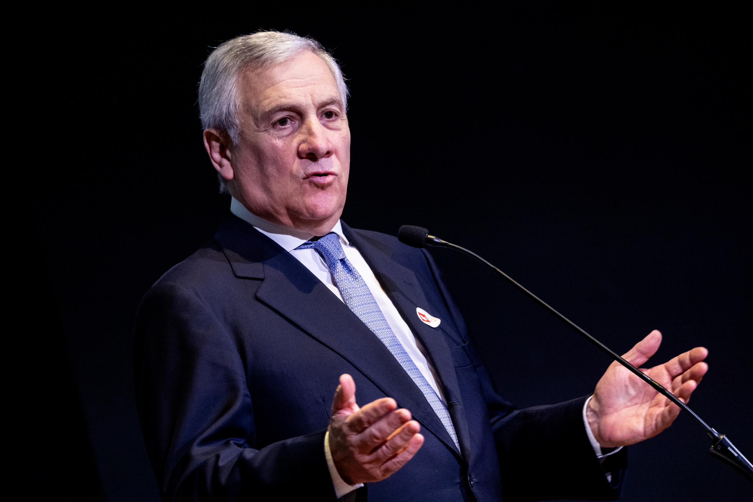 iran tajani we are not involved in operations in the strait of hormuz we want de escalation scaled