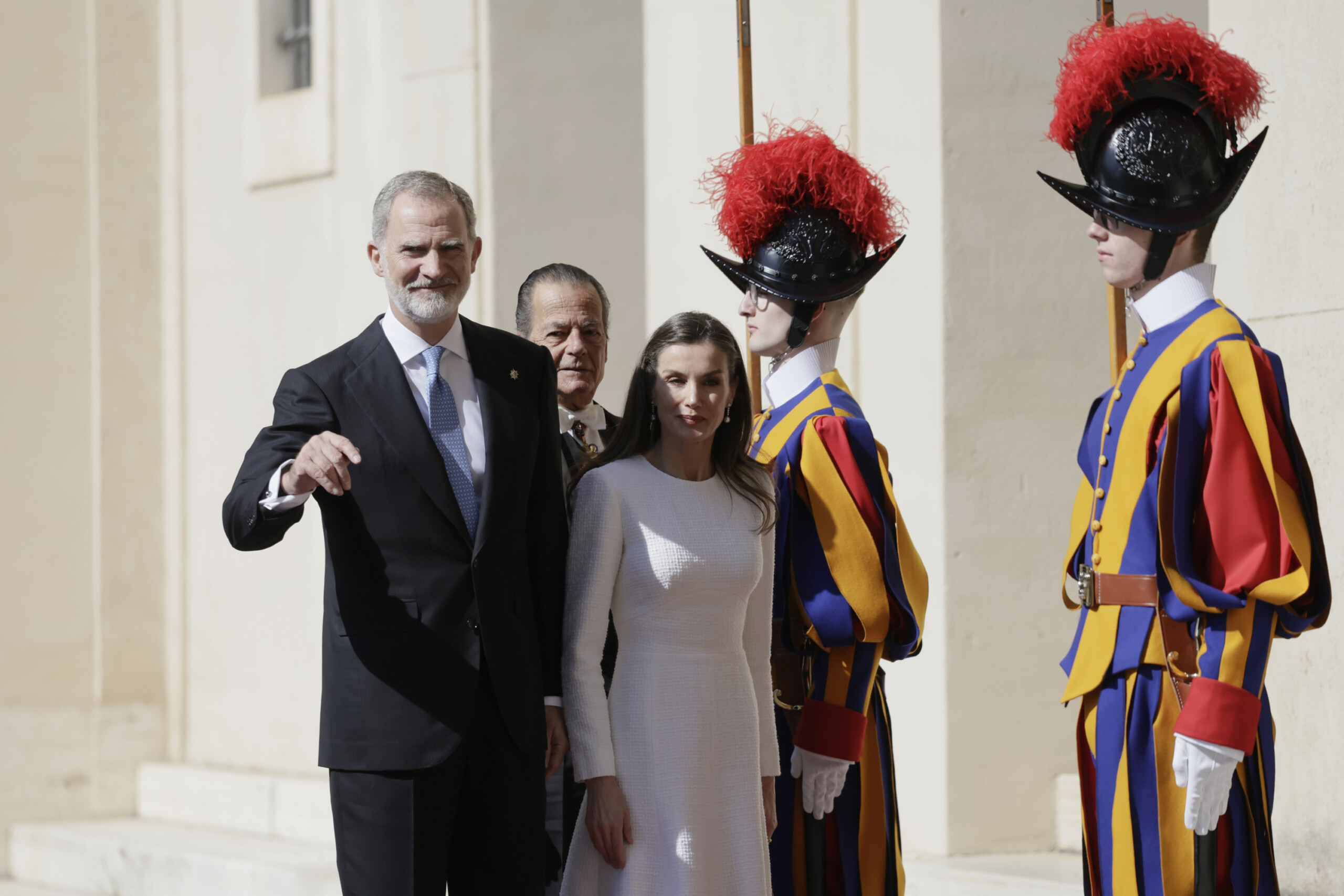 king felipe and queen letizia of spain at the vatican to meet pope leo xiv scaled