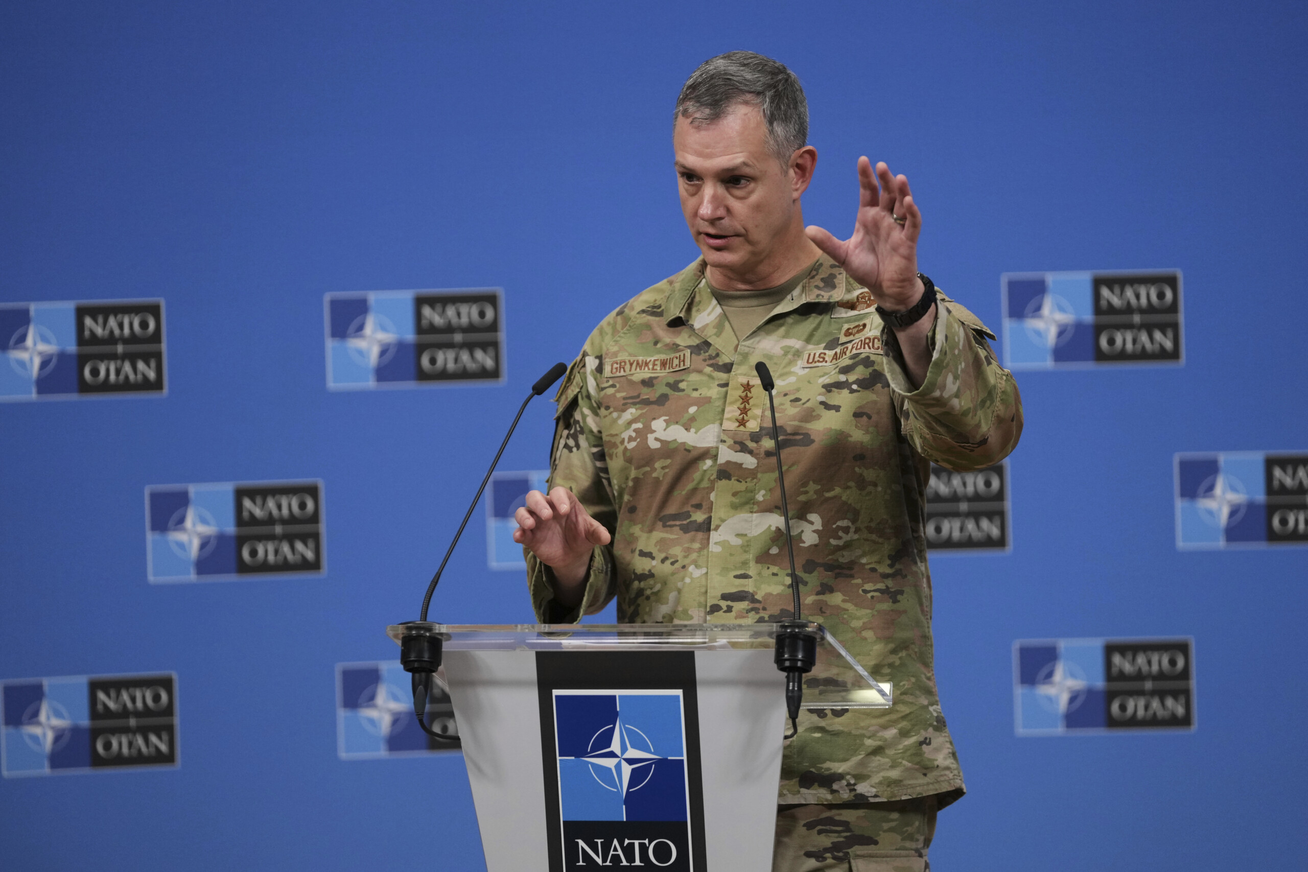 nato confirms withdrawal of its mission from iraq scaled