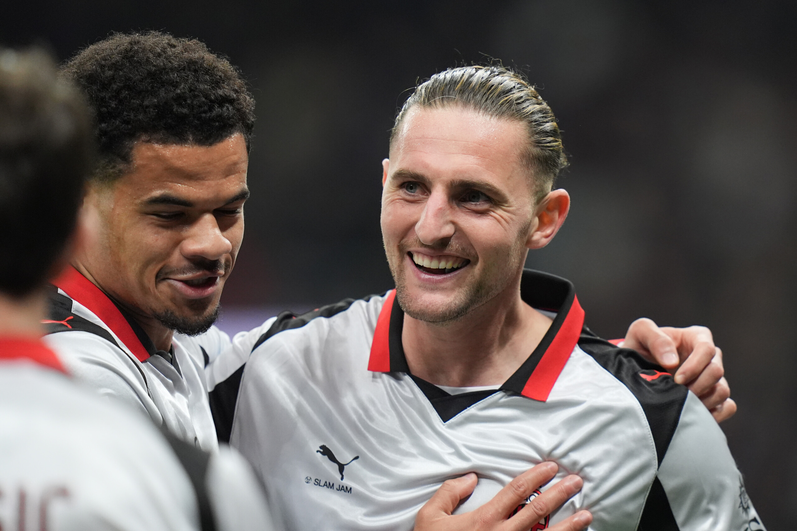 football serie a milan beat torino 3 2 scaled