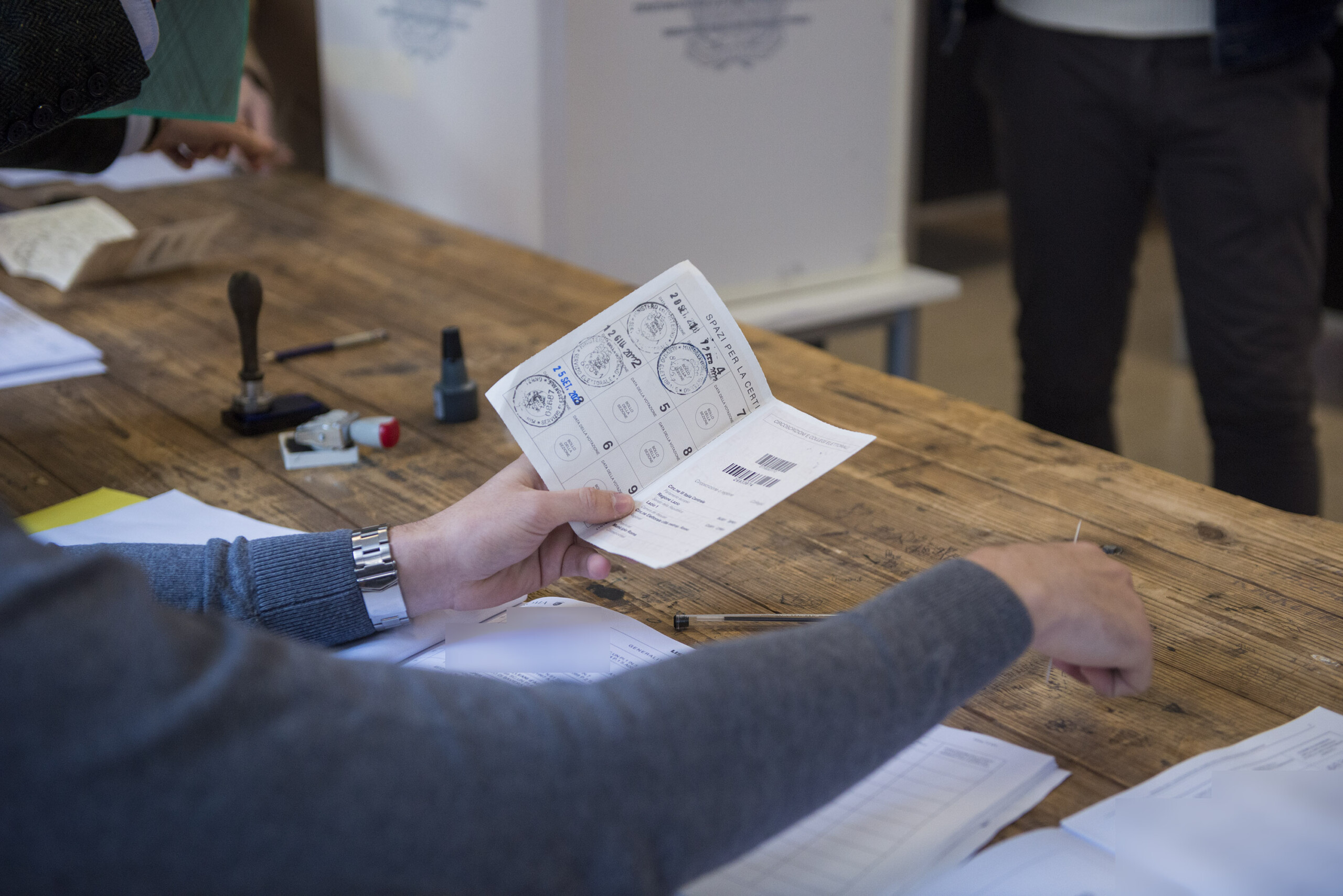 Justice Referendum: polling stations open today until 11 pm and tomorrow from 7 am to 3 pm 1 justice referendum polling stations open today until 11 pm and tomorrow from 7 am to 3 pm scaled