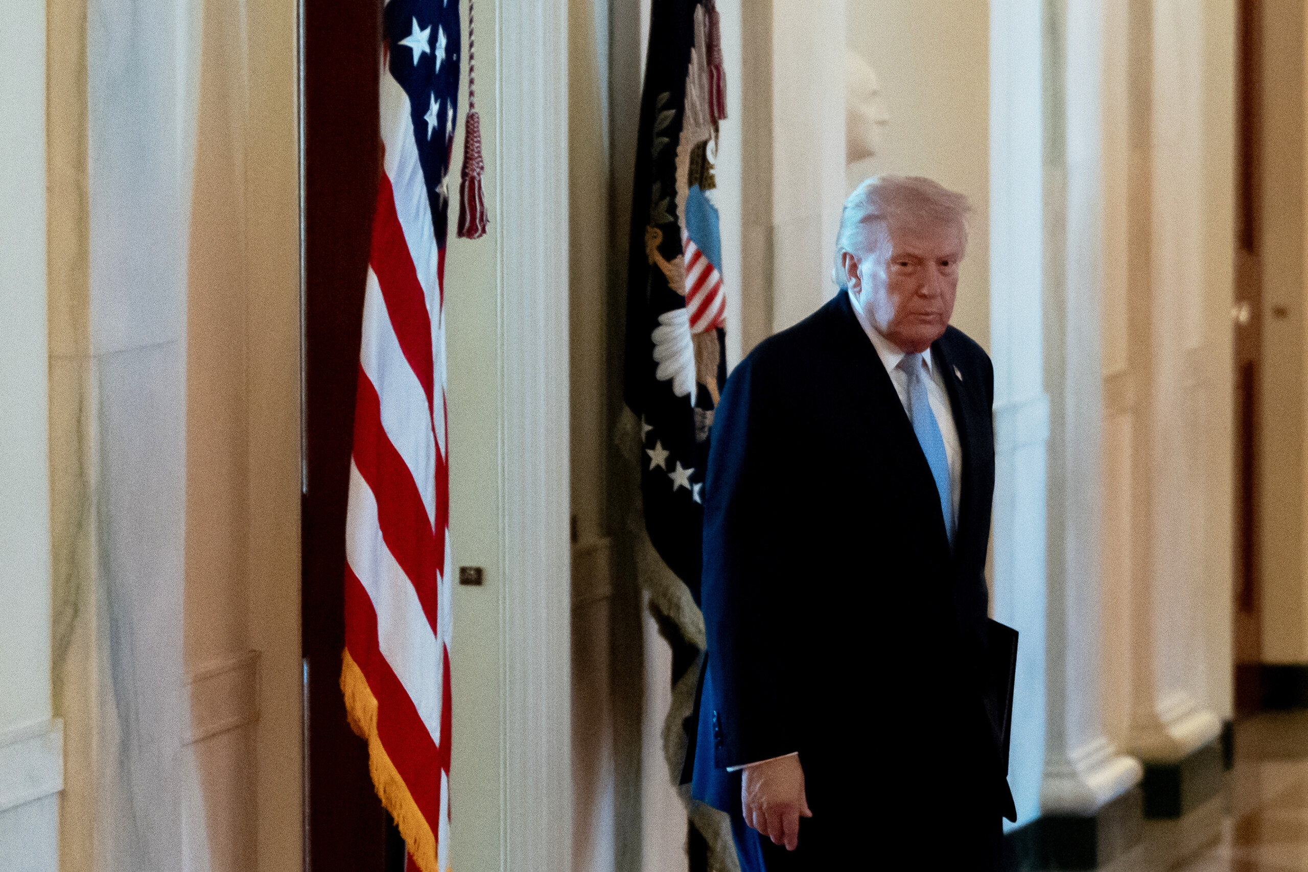 iran trump five day halt to raids on energy sites scaled