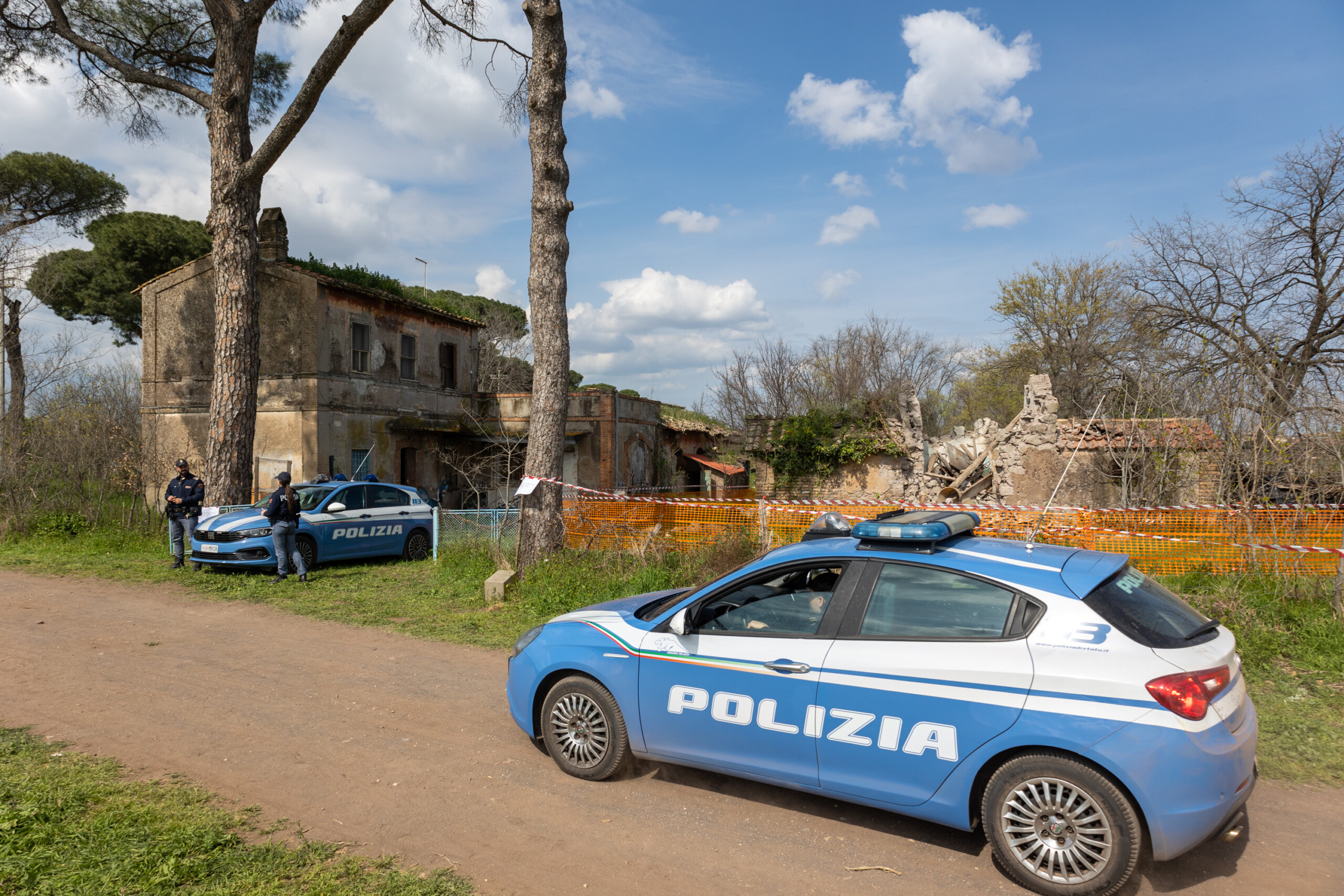 naples two women struck and killed by a car scaled