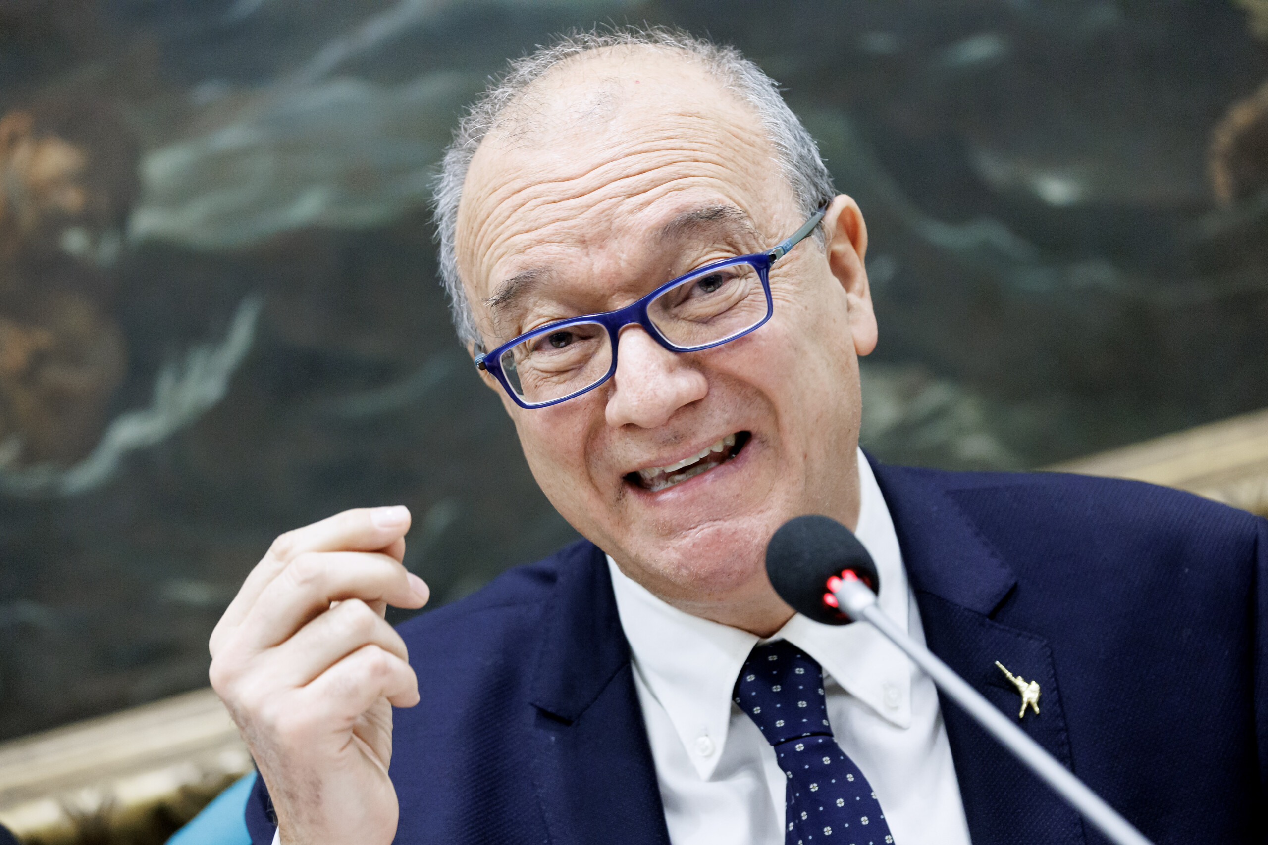 Teacher stabbed in Bergamo; Valditara: ‘Social media among the triggers of violence’ 1 teacher stabbed in bergamo valditara social media among the triggers of violence scaled