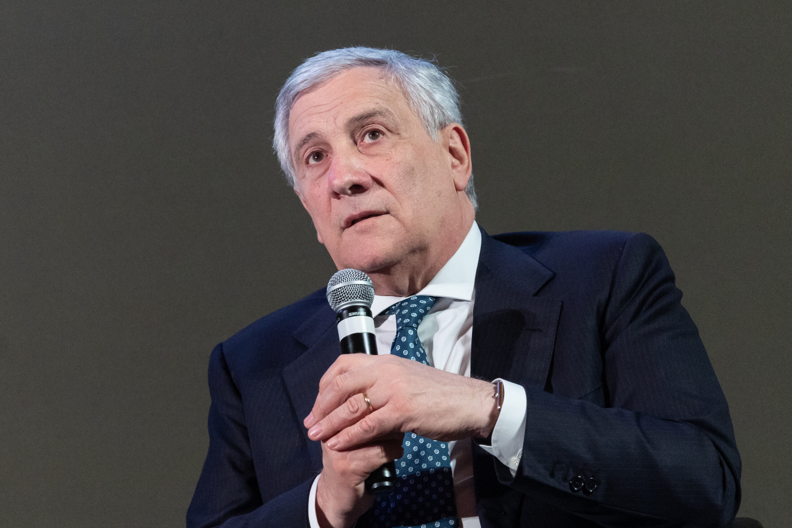 jerusalem tajani unacceptable ban on pizzaballa entering the holy sepulchre scaled