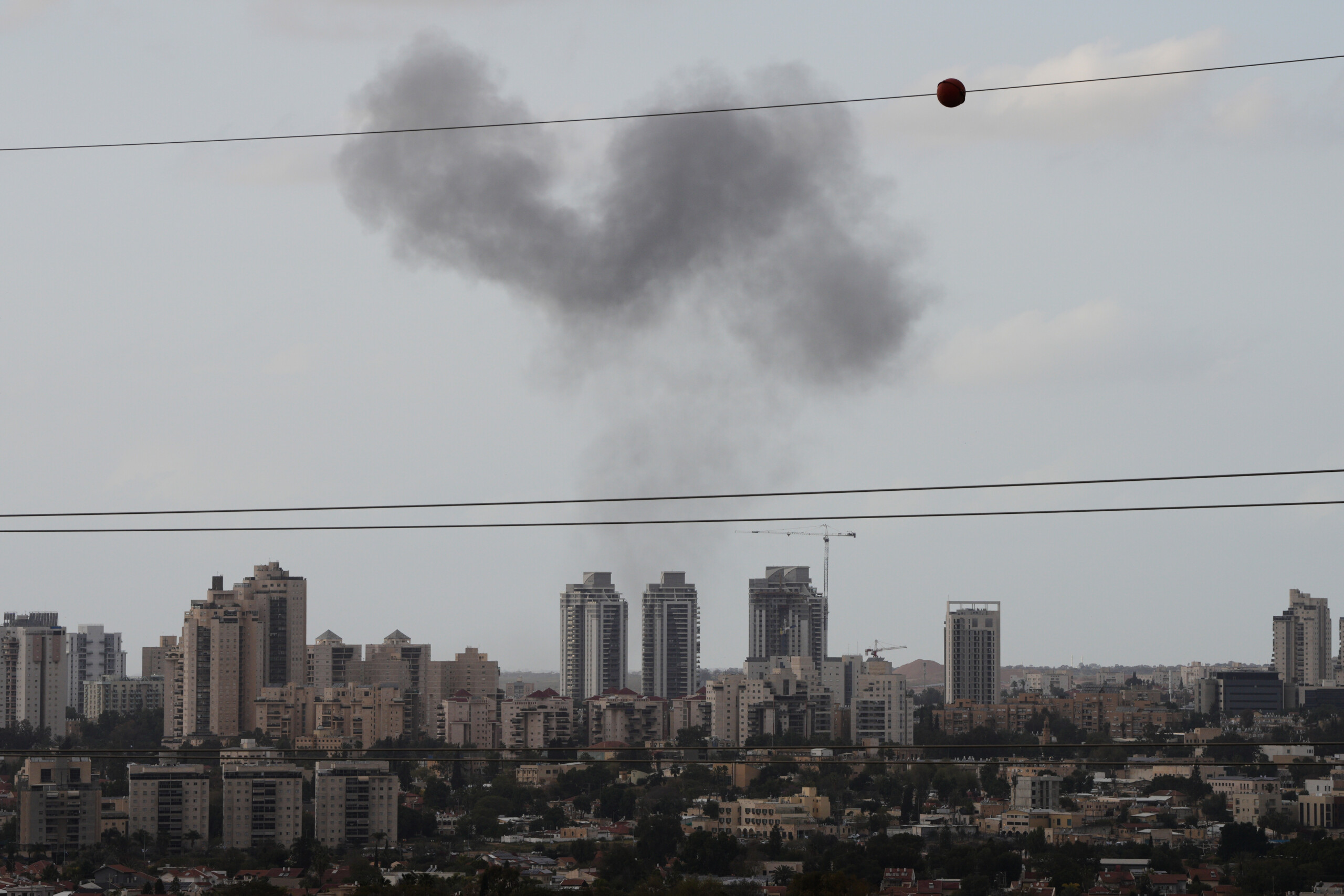 iran launches missile attack targeting 10 sites in israel damage caused but no injuries scaled