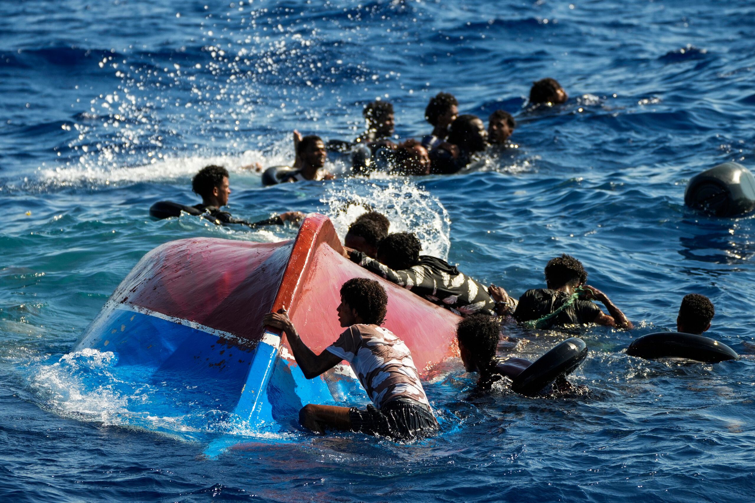 migrants shipwreck in libyan sar waters over 70 missing scaled