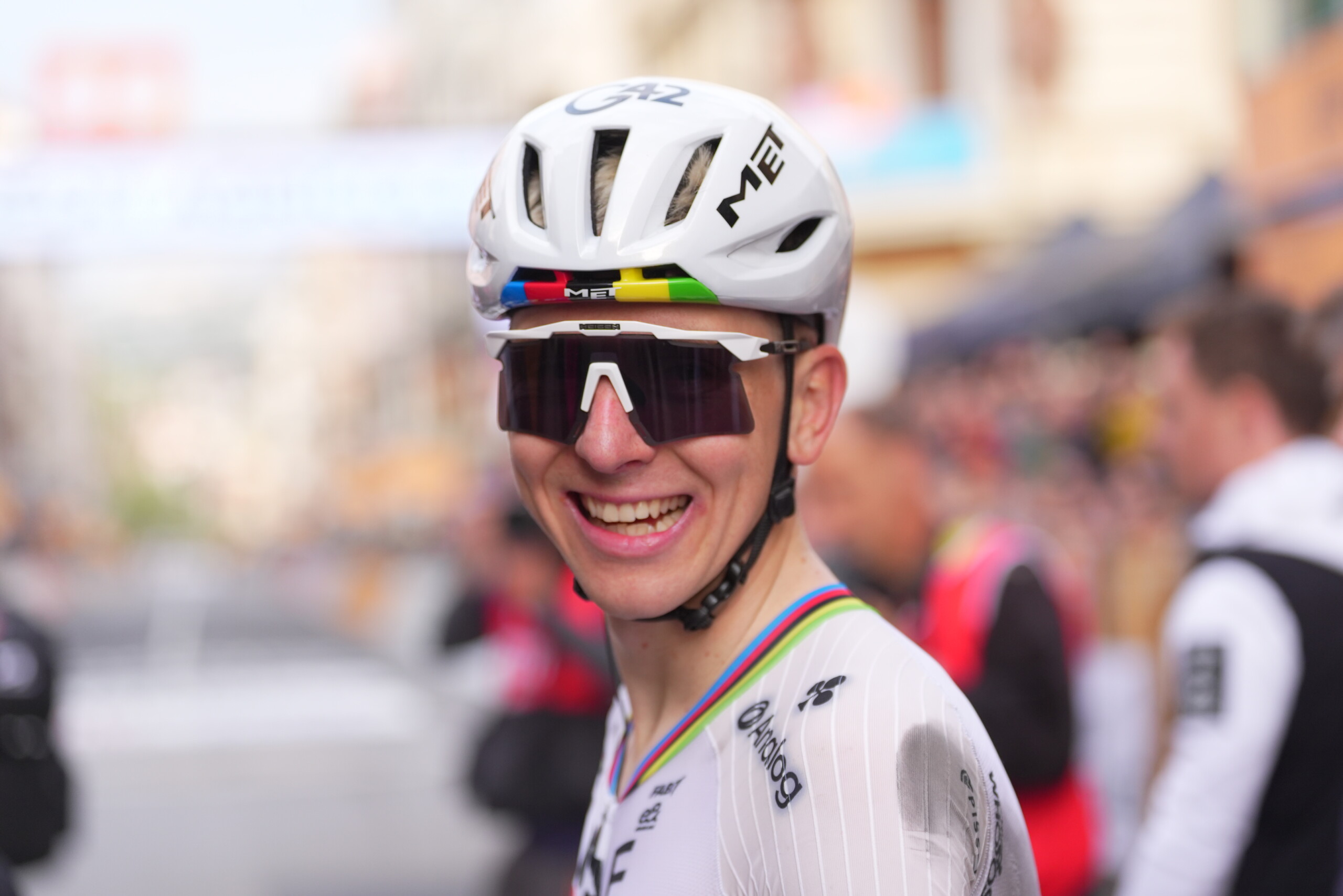 tadej pogacar wins the tour of flanders scaled