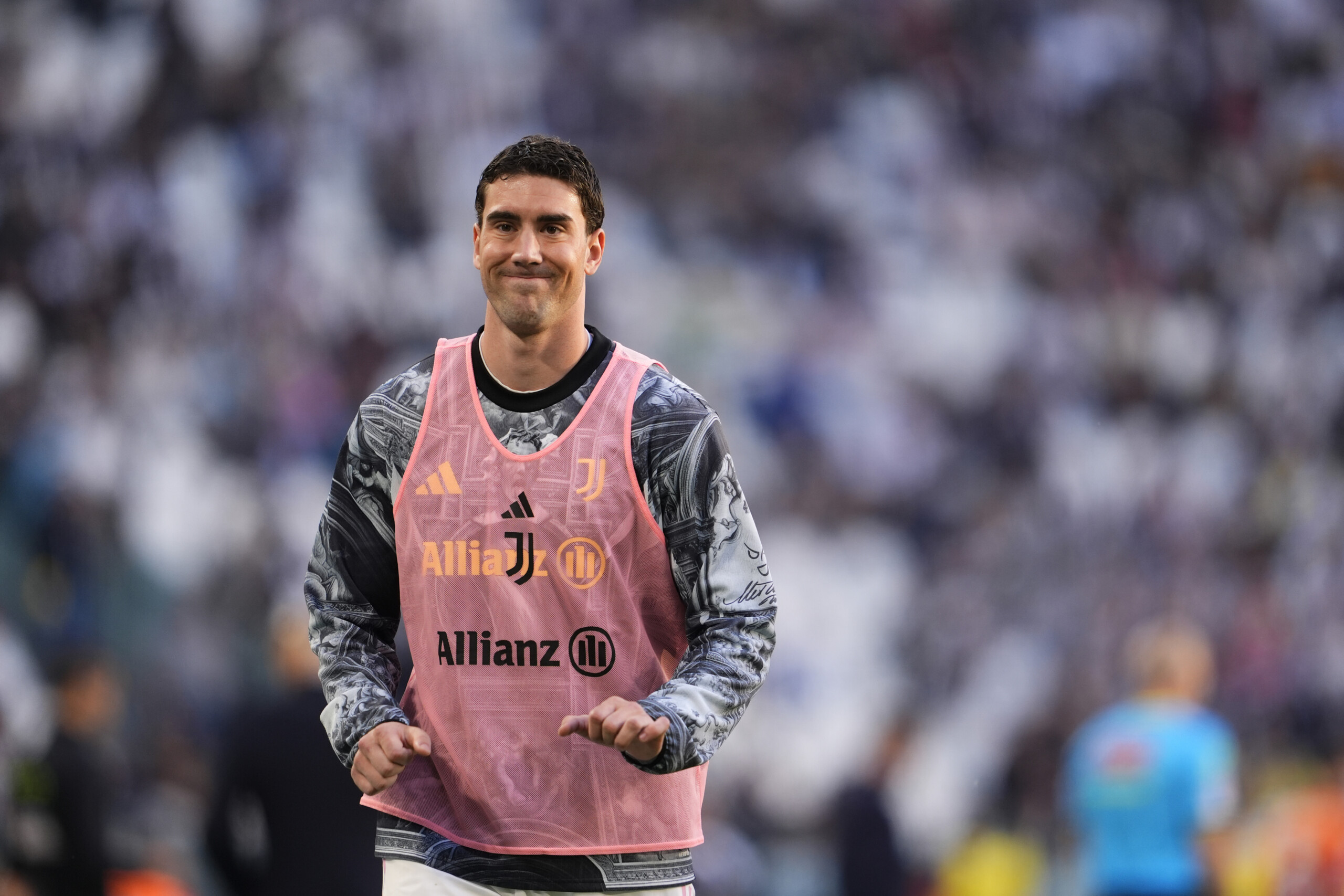 Juventus: Vlahovic out for 2–3 weeks with a minor calf injury 1 juventus vlahovic out for 2 3 weeks with a minor calf injury scaled