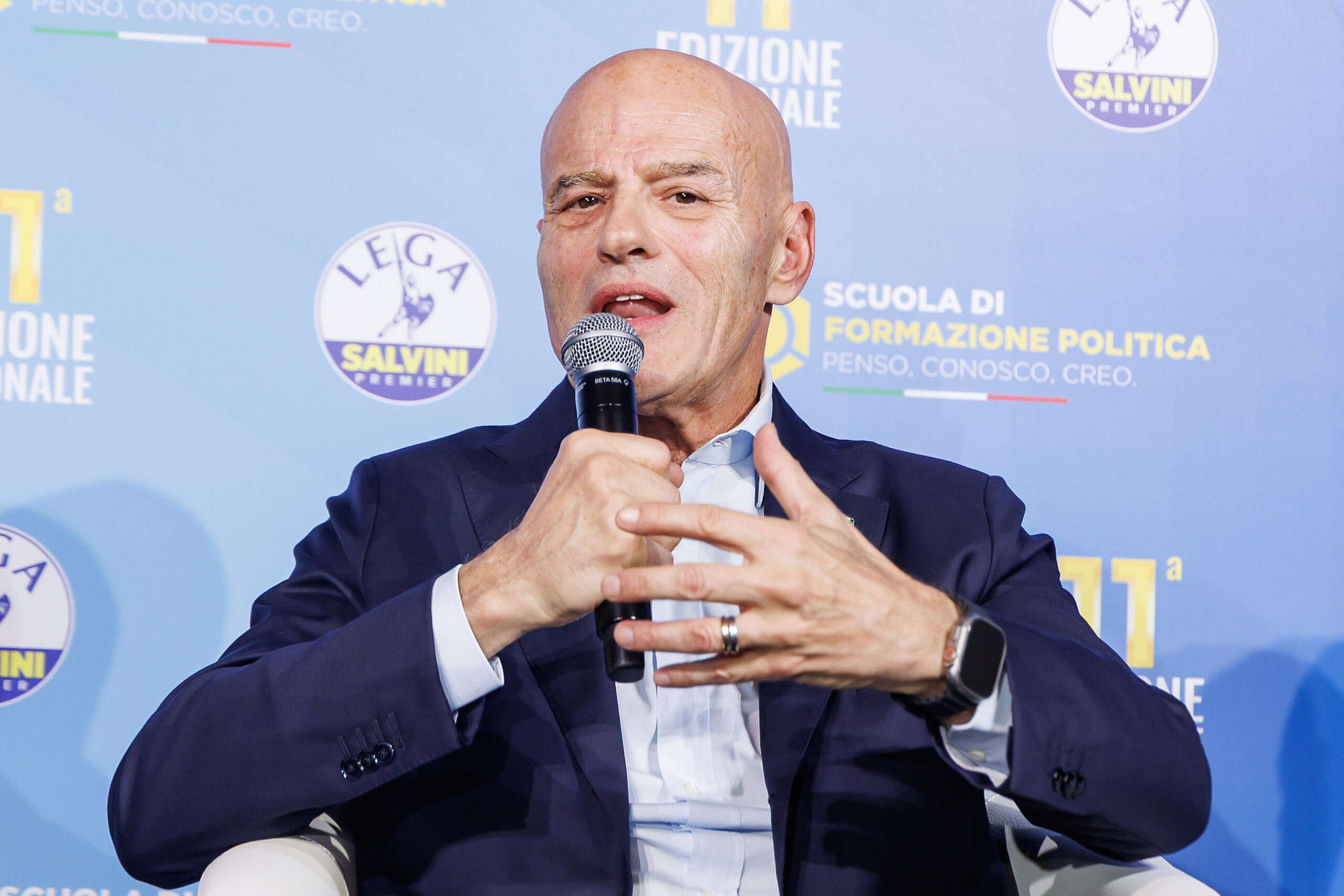 gas descalzi we need to suspend the tender for russian lng from 2027 scaled