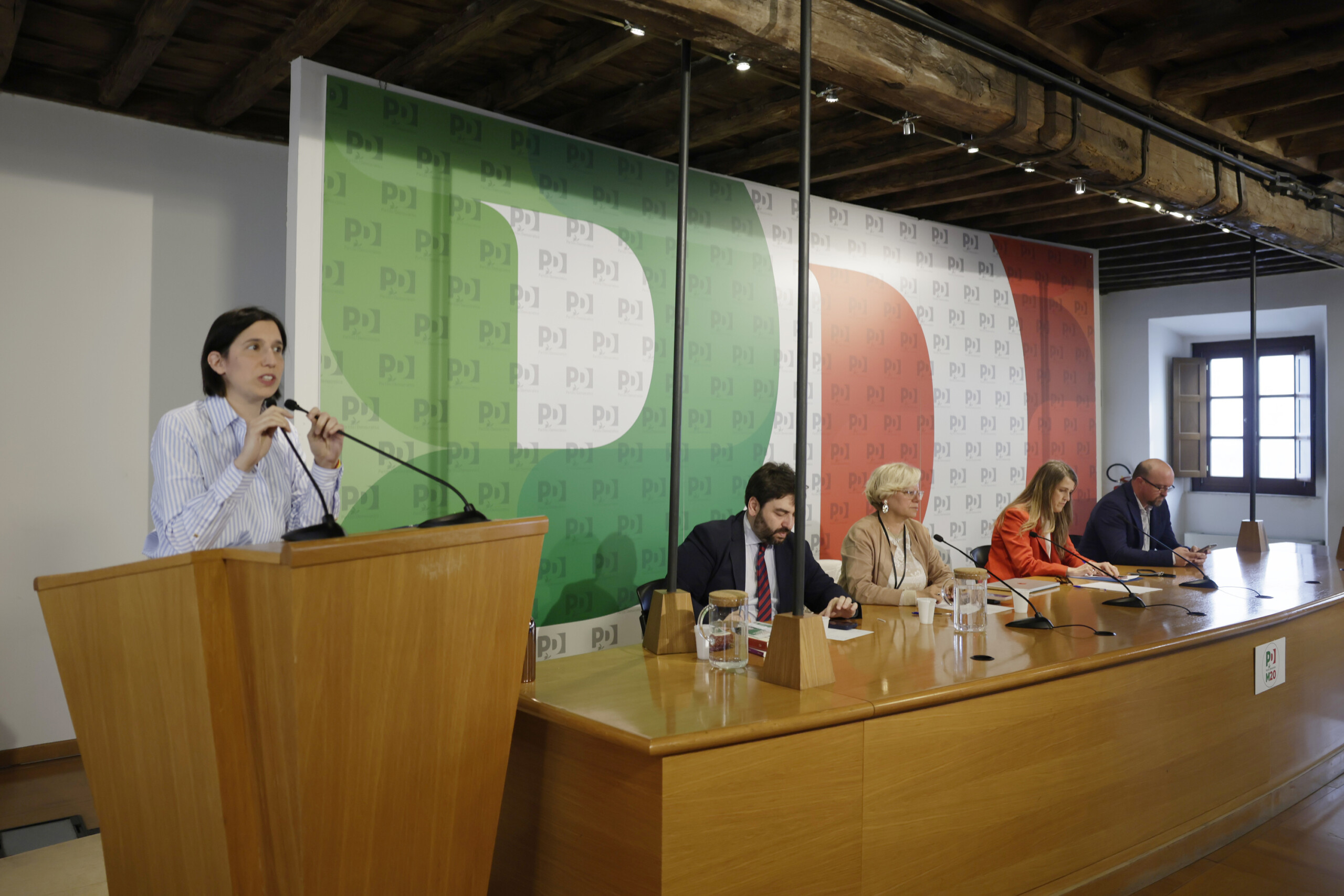 government schlein without vision i dont know if it will last until the end of the legislature scaled