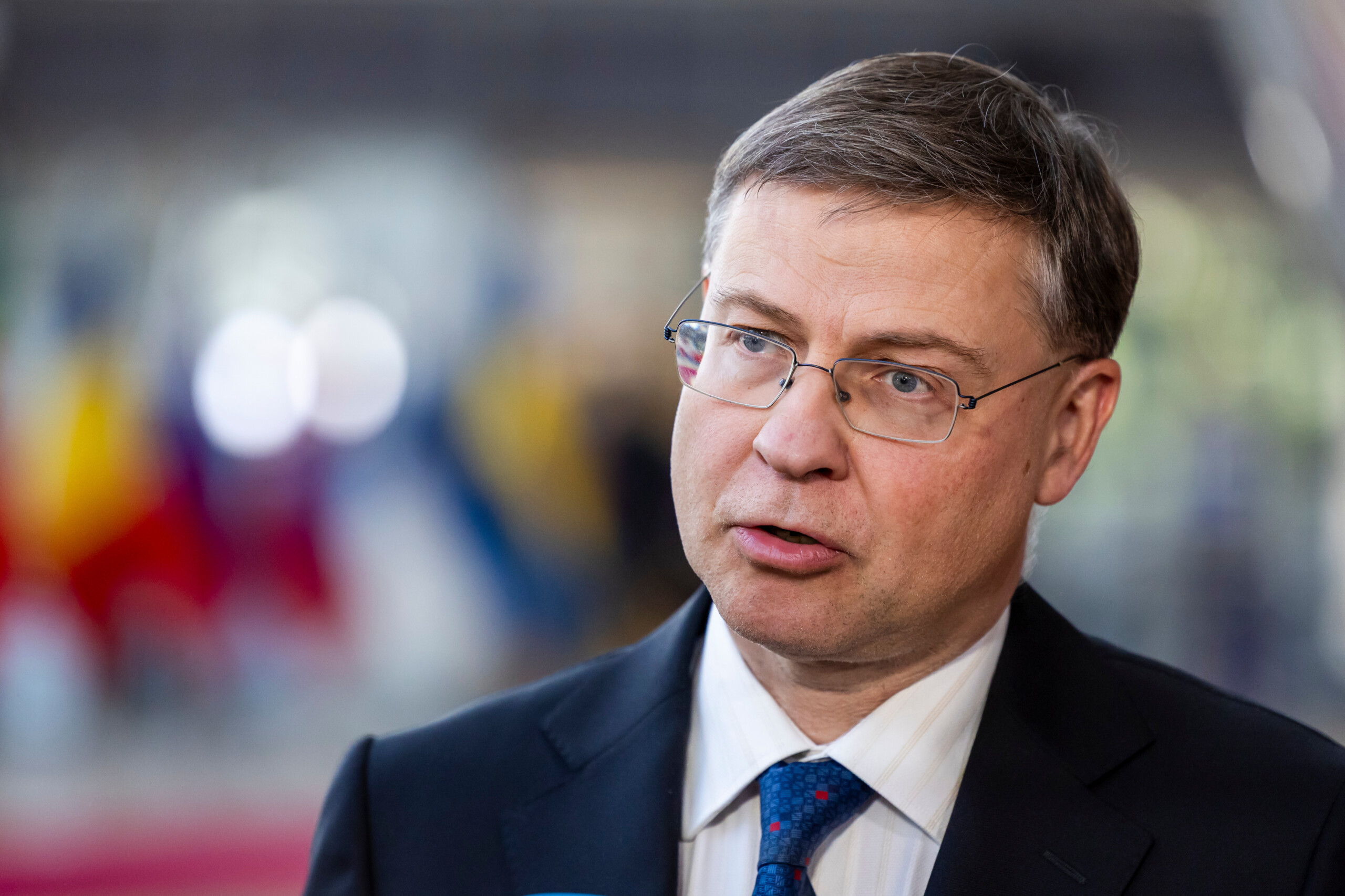 eu dombrovskis the risk of global protectionism could cost 7 of gdp we must avoid it scaled