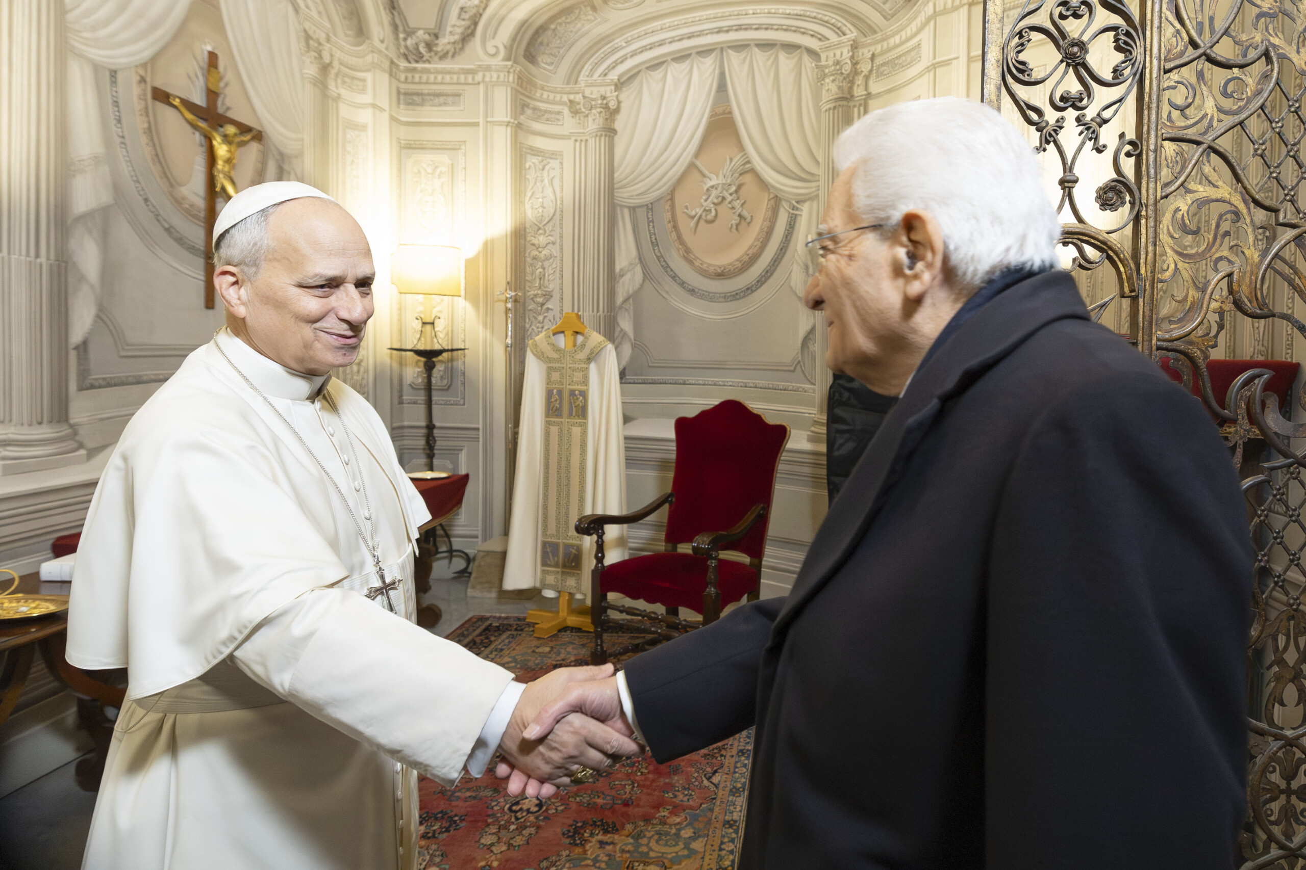 Pope Leo XIV, Mattarella: ‘He warns against the danger of self-aggrandisement and the duty of gratitude’ 1 pope leo xiv mattarella he warns against the danger of self aggrandisement and the duty of gratitude scaled